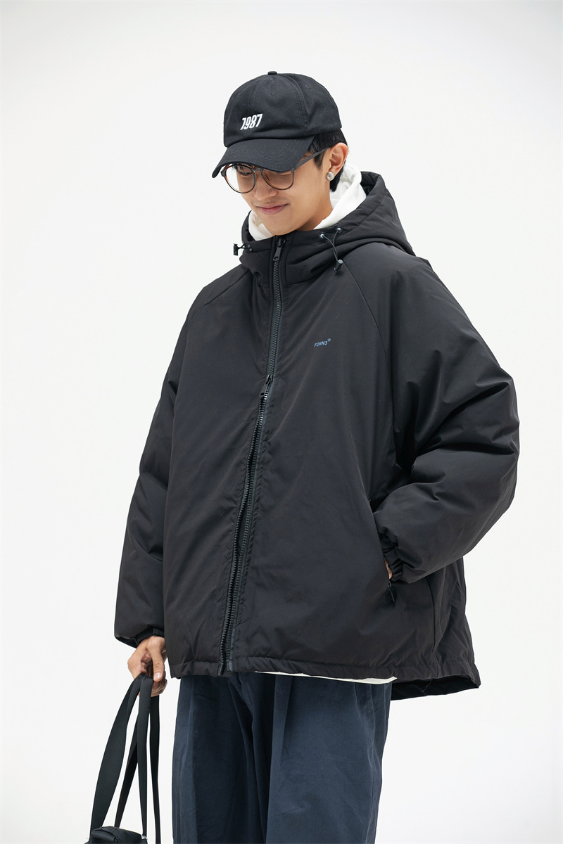 11M27 簡約連帽拉鍊外套 黑色