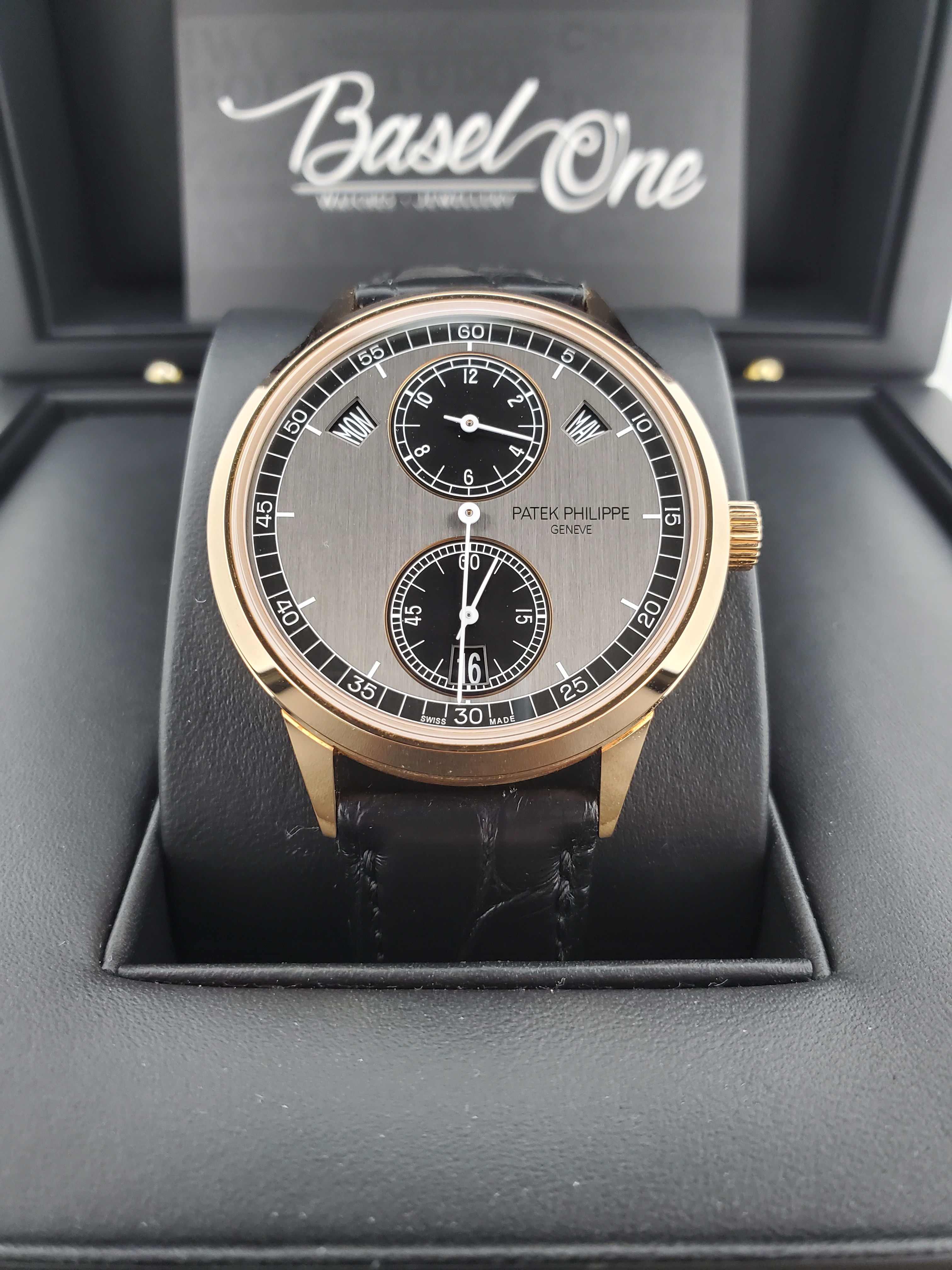 BRAND NEW 5235/50R 5235 PATEK PHILIPPE COMPLICATIONS BLACK DIAL ROSE GOLD SELF-WINDING 40 MM