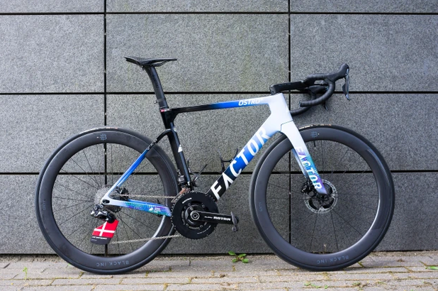 Factor Ostro VAM 2022 TDF Edition Road Disc Frameset (Without Barstem)
