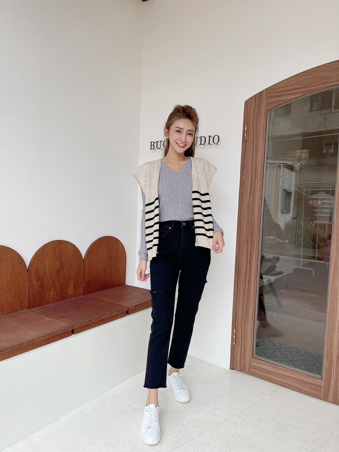 🔥10.26直播新品］🇰🇷正韓超可愛90%羊毛英文字條紋披肩（兩色）