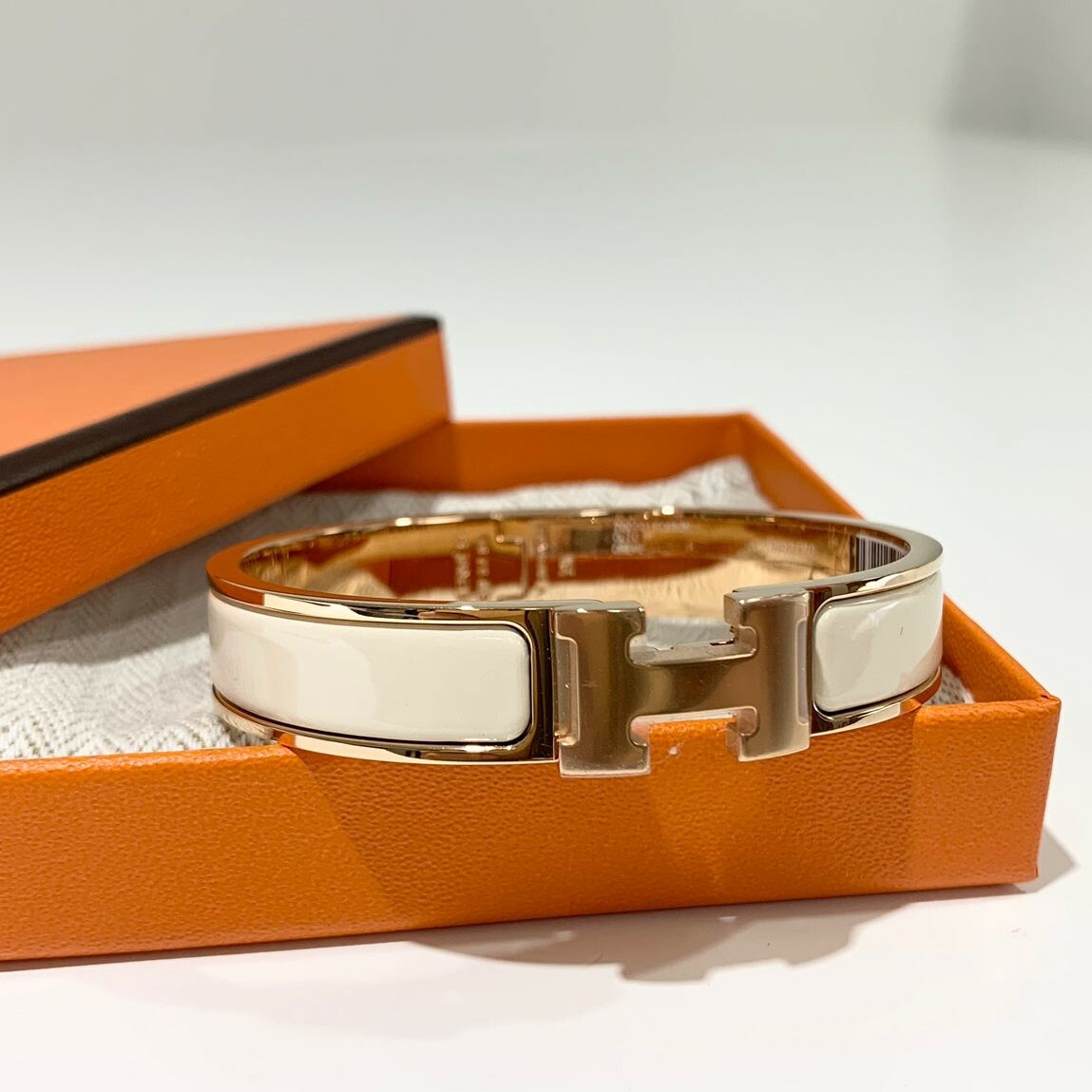 全新HERMES手鐲 (白x玫瑰金) PM小碼 CLIC H Bracelet H700001F031PM #BRAND NEW #香榭站正品