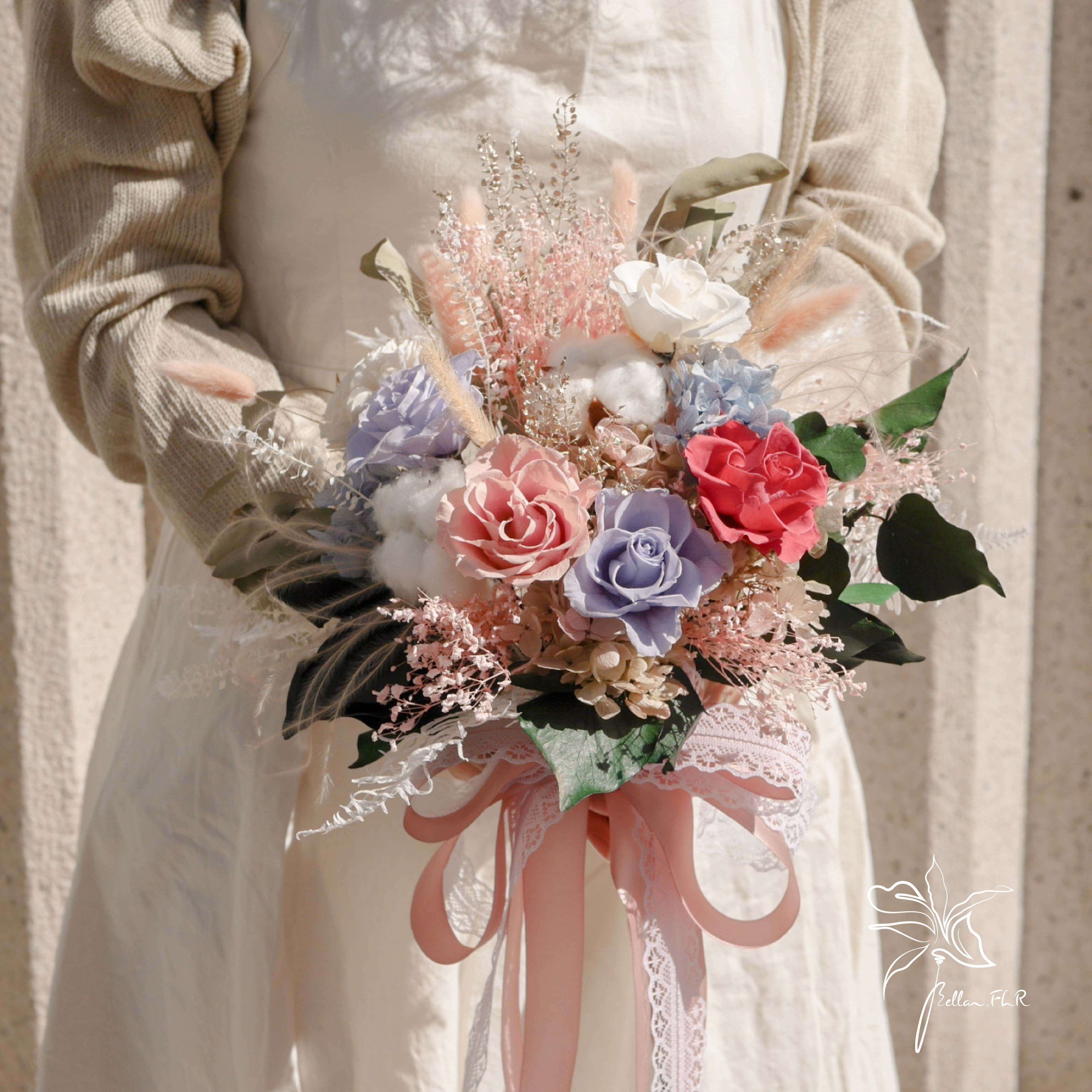 【心有所屬】5朵永生主花中型捧花