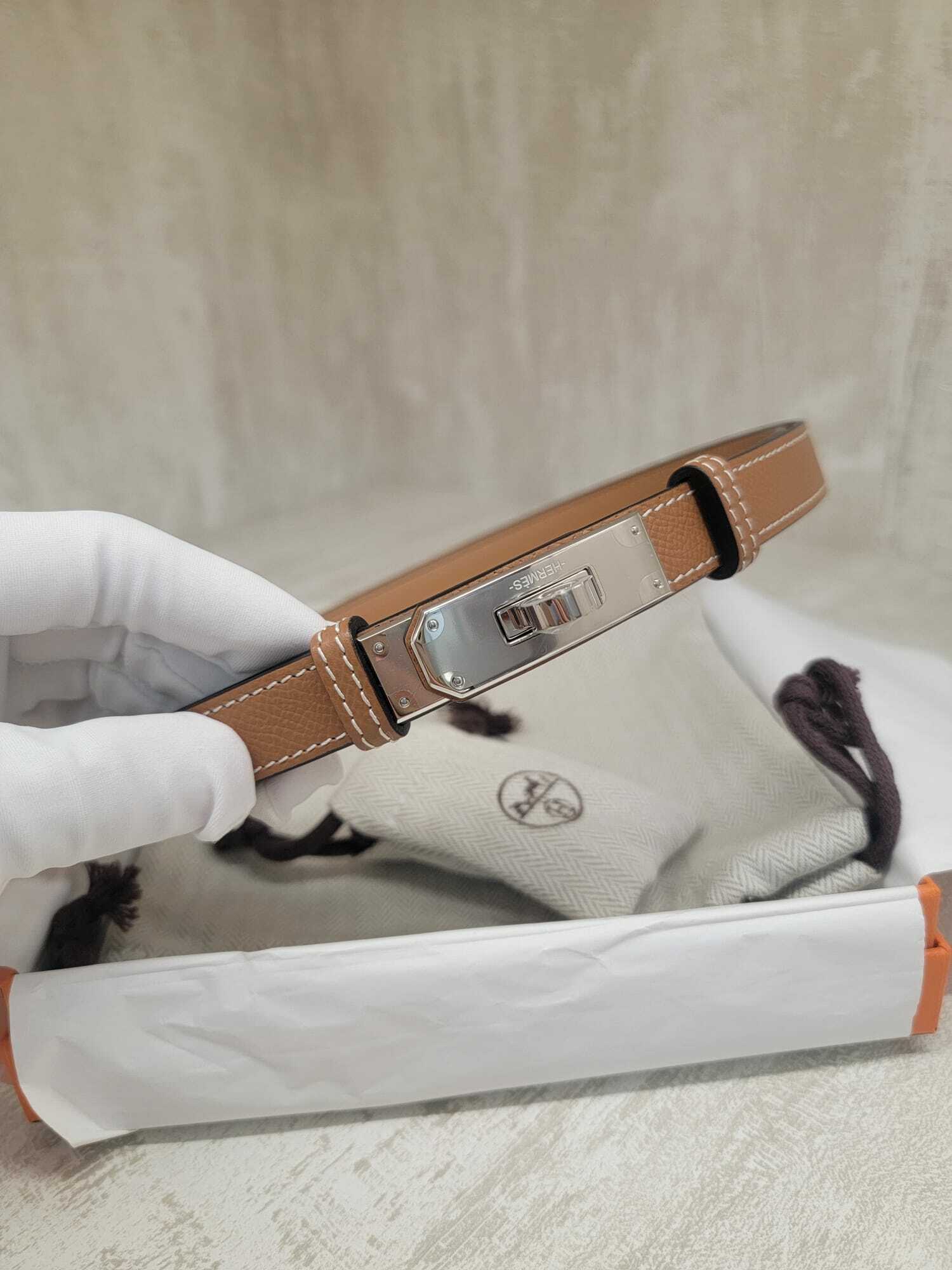 Hermes Kelly belt GOLD P 金棕 /銀