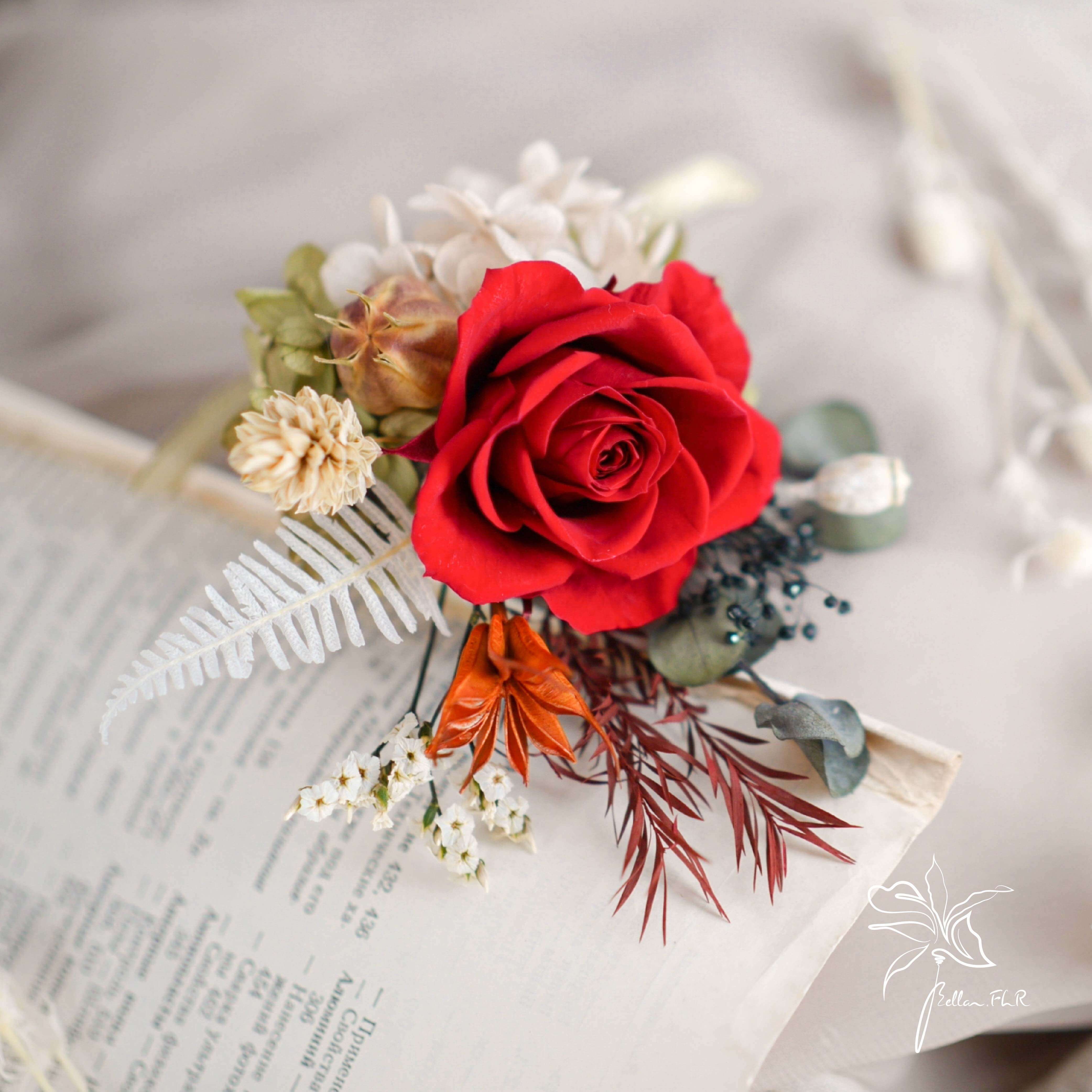 【心上的吻】永生玫瑰胸花