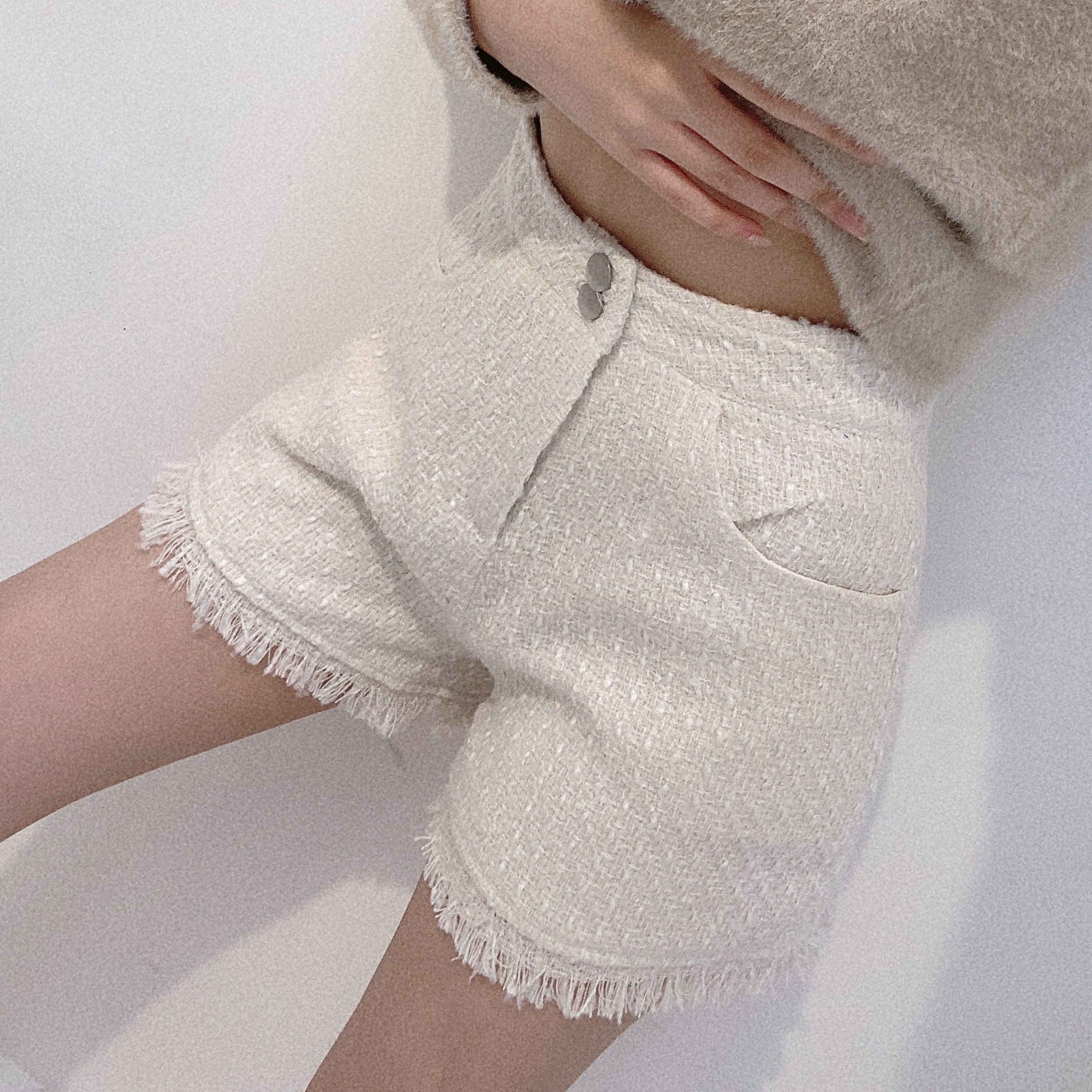 混織小香抽鬚高腰短褲/三色