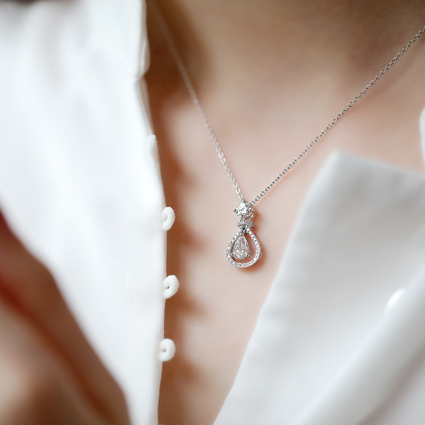 琴韻共舞 — GIA80分鑽石項鍊