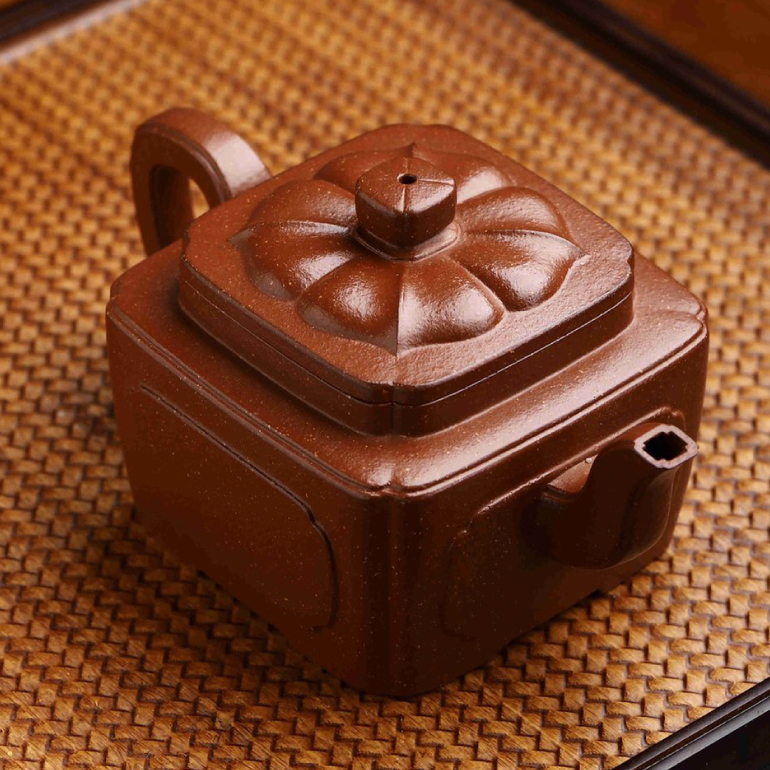 【錦葵壺】-- 全手工方器為主，造型挺括，工藝難工追求極致
