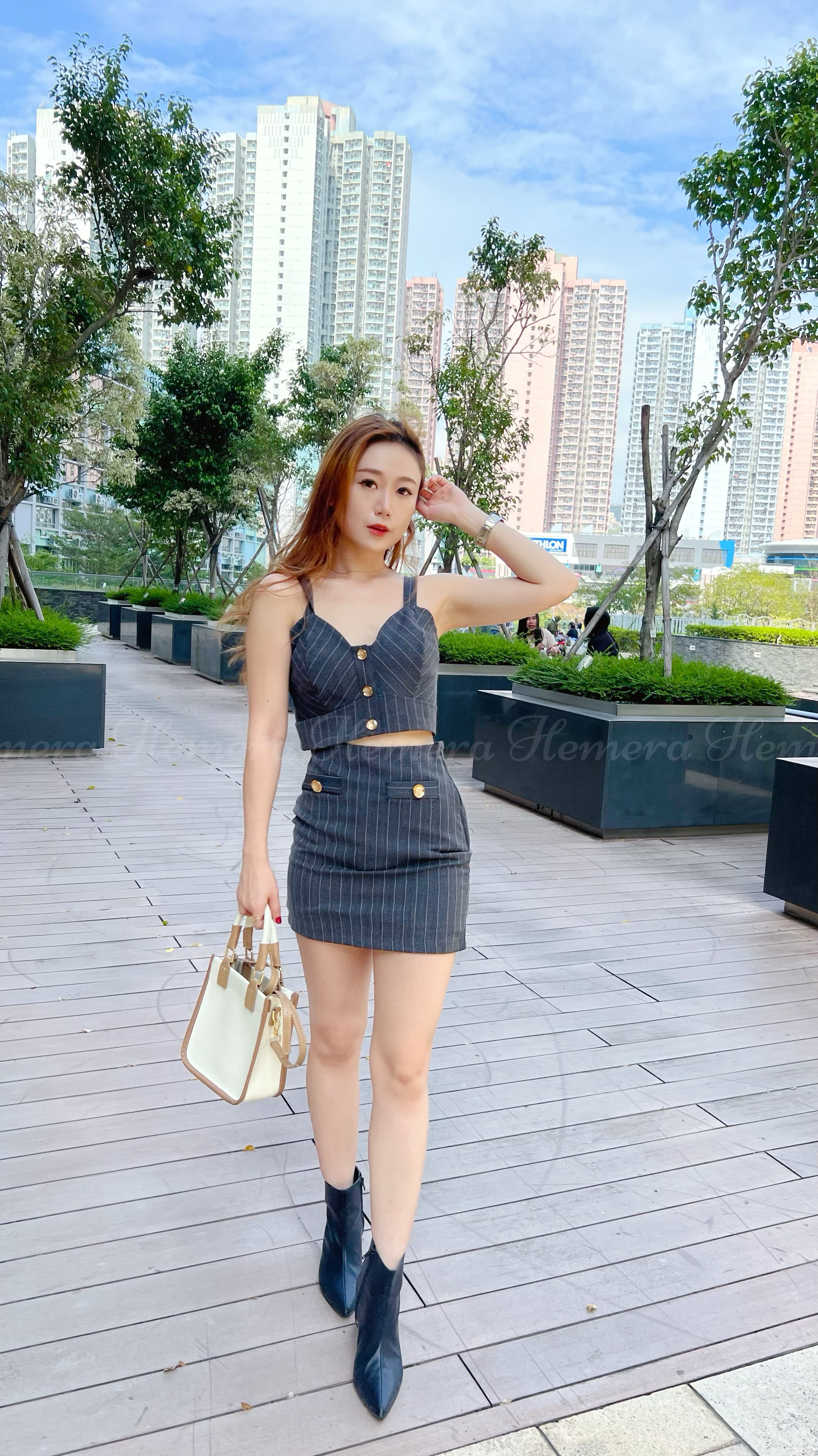 IN STOCK: TP22S1046 短版吊帶背心