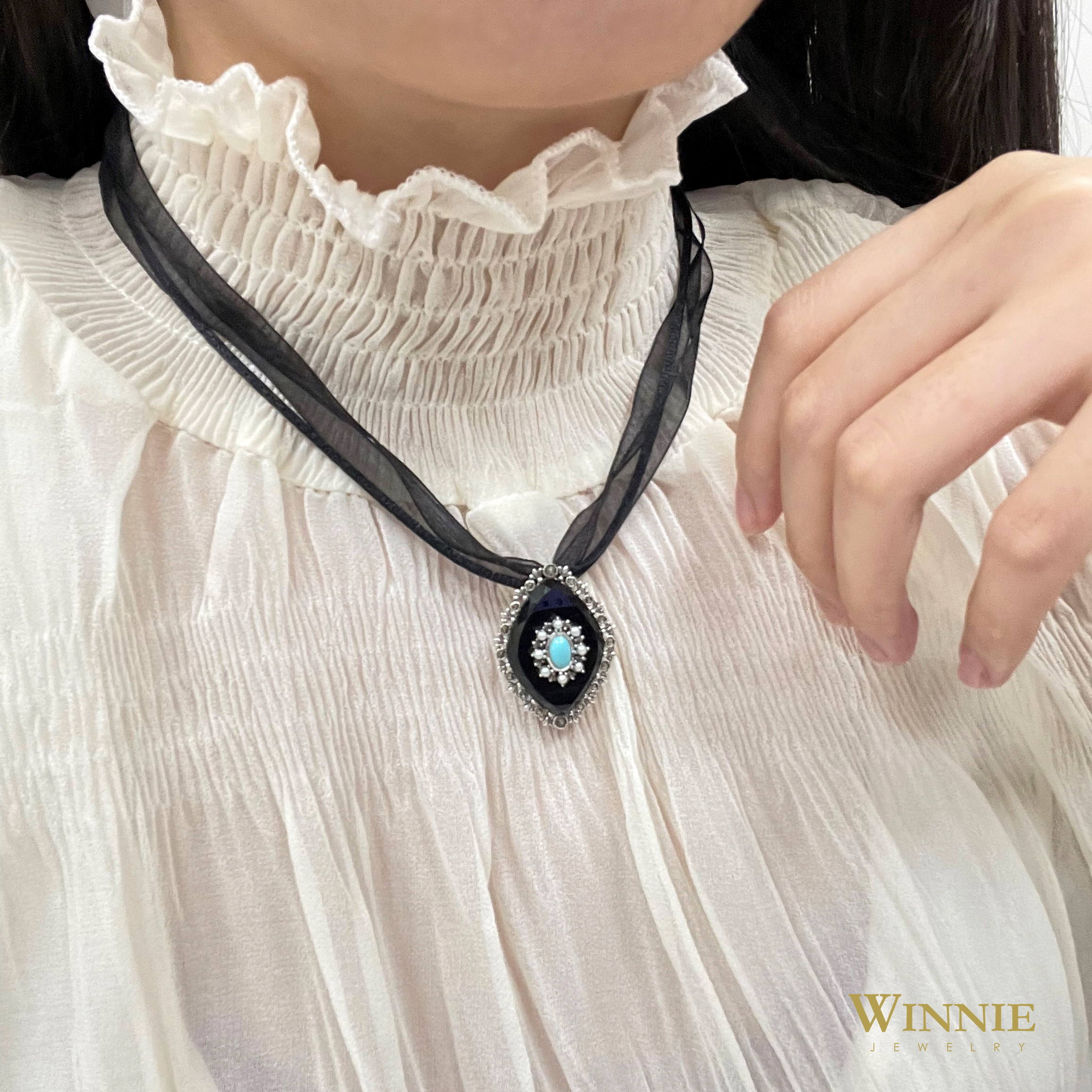 菱形黑瑪瑙花邊胸墜