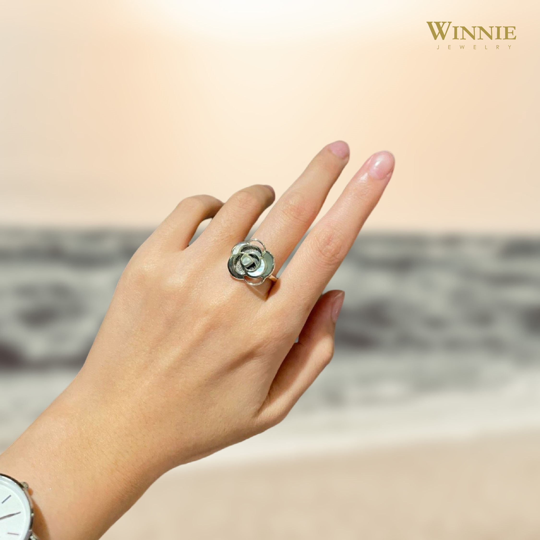 玫瑰花珠母貝戒指