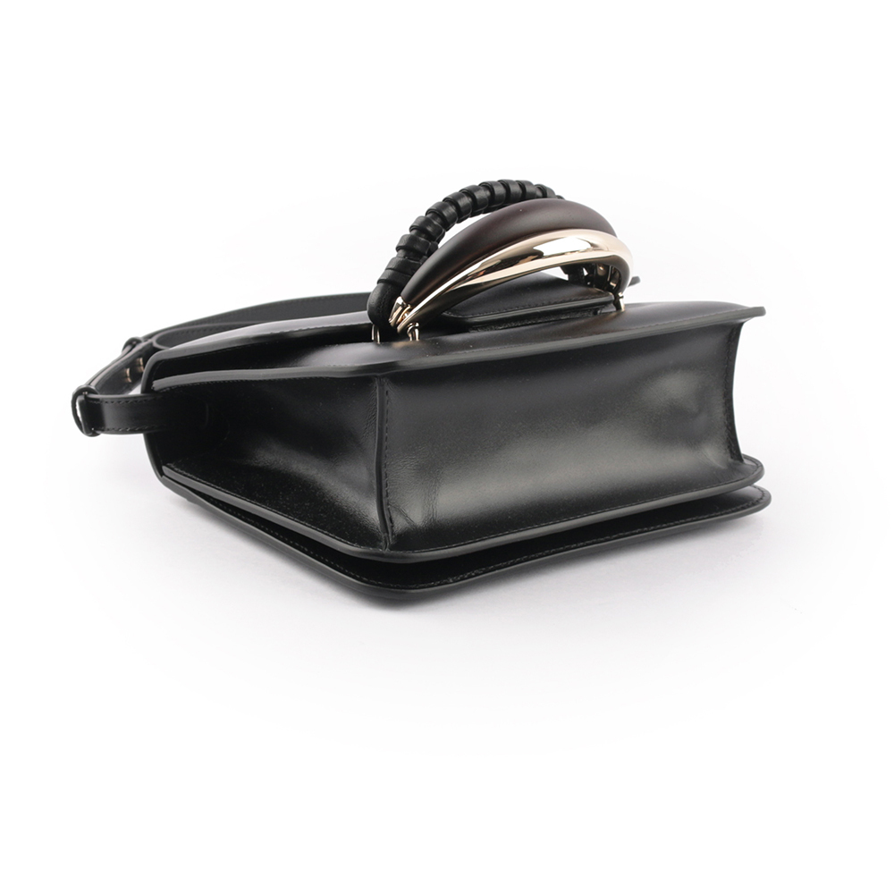 【CHLOE'】Kattie 閃亮小牛皮編織設計珠寶手拿/斜背二用包(黑色)