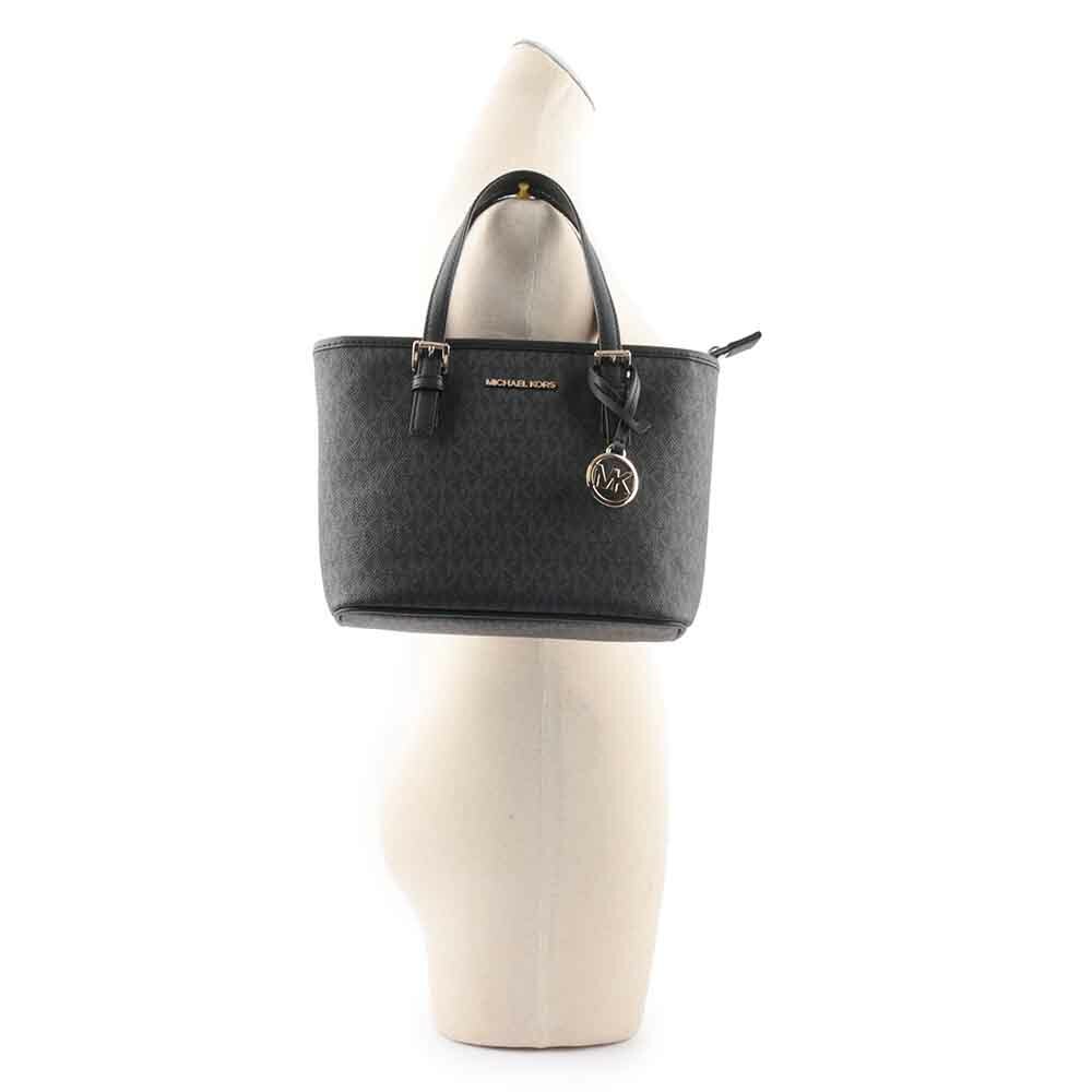 【Michael Kors】滿版圓形Logo 塗層帆布小款托特包(黑色)