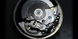 哥德始源腕錶《但丁神曲系列》使用瑞士型號Sellita SW200基礎自動上鍊機芯