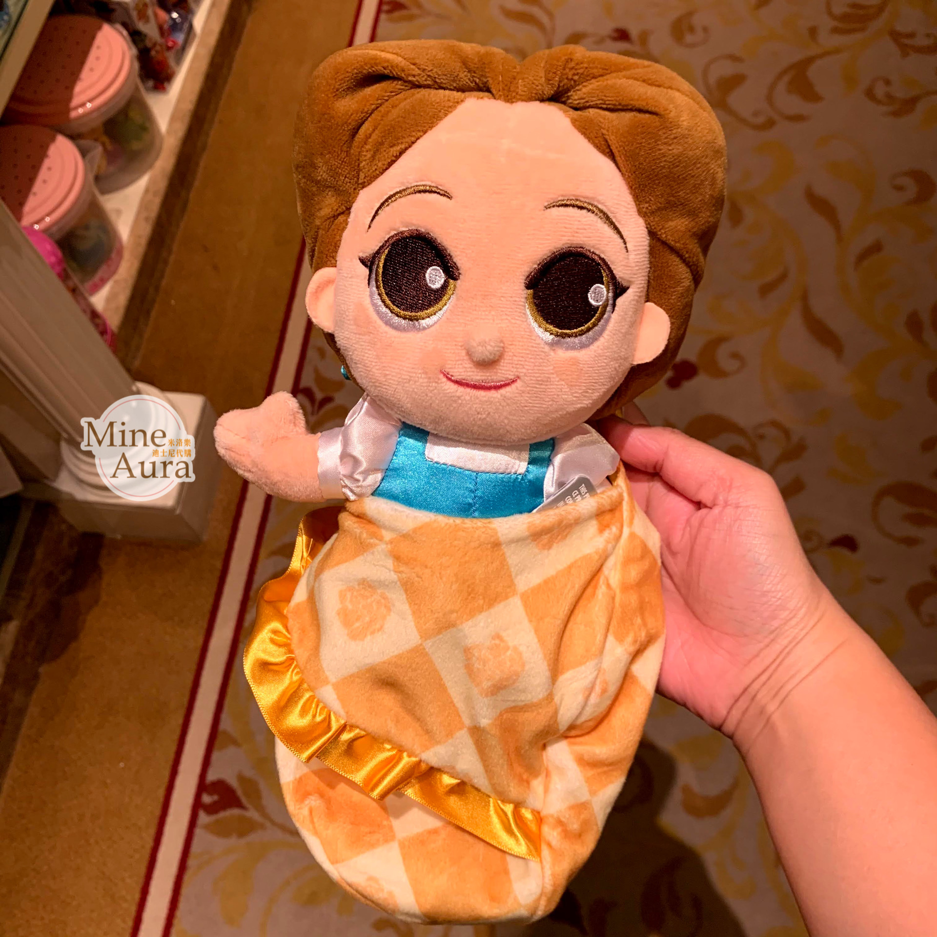 (現貨) 貝兒公主 Belle 寶寶 包巾 娃娃 玩偶 美女與野獸 Beauty and the Beast -香港迪士尼樂園