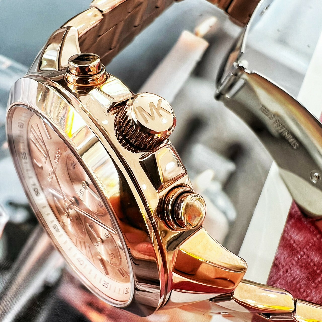 MICHAEL KORS】經典時尚玫瑰金三眼腕錶MK5778 40mm 現代鐘錶