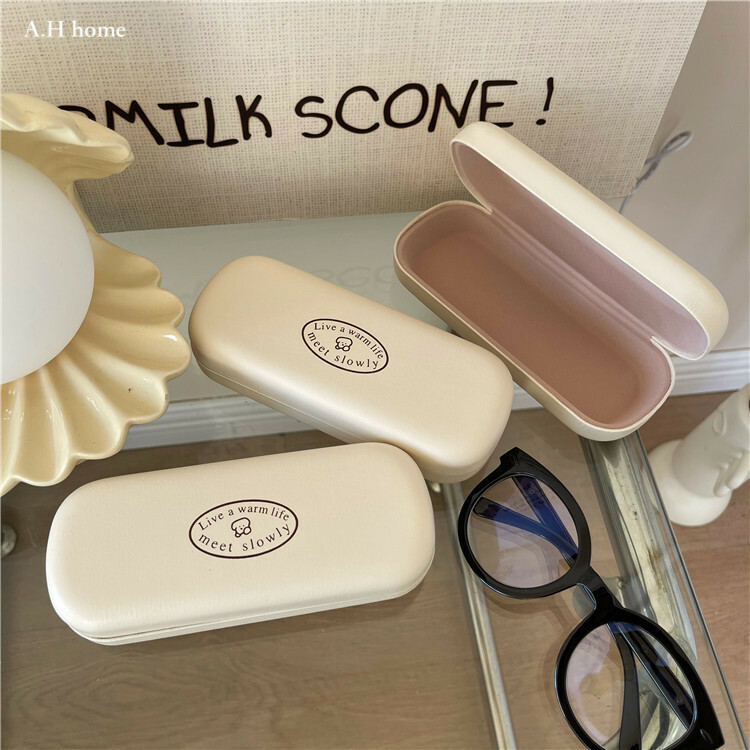 【ＡＨ540】韓國ins奶油小狗眼鏡盒