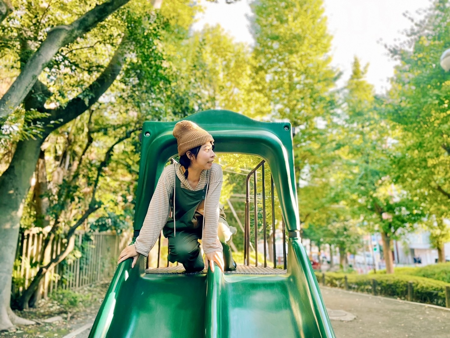 田野散步打折吊帶褲