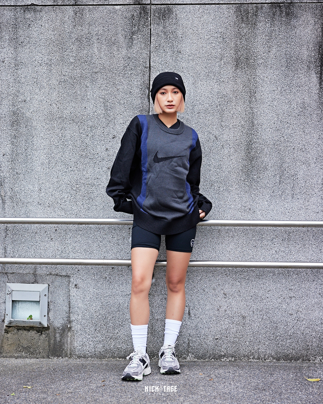 *特價商品售出不退換*NIKE SB SWEATER 深灰藍 條紋 拼色 大LOGO 針織 毛衣 男女款 【DD0579-010】knitsweater