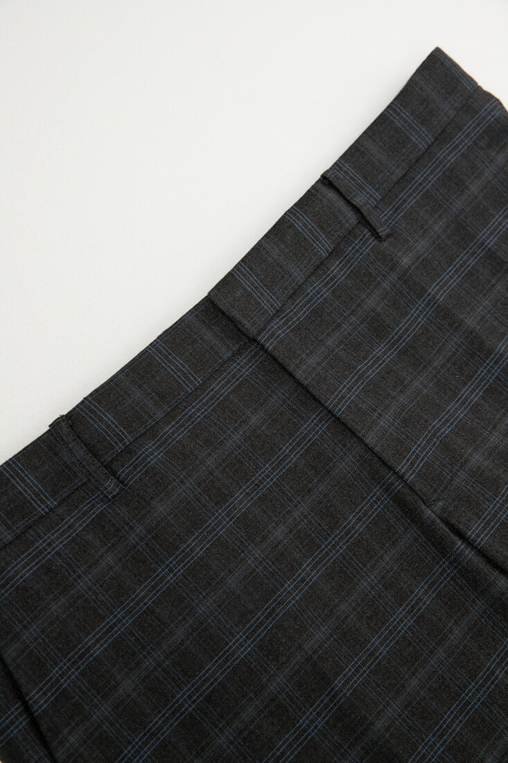 灰色格紋修身西裝褲-褲頭"