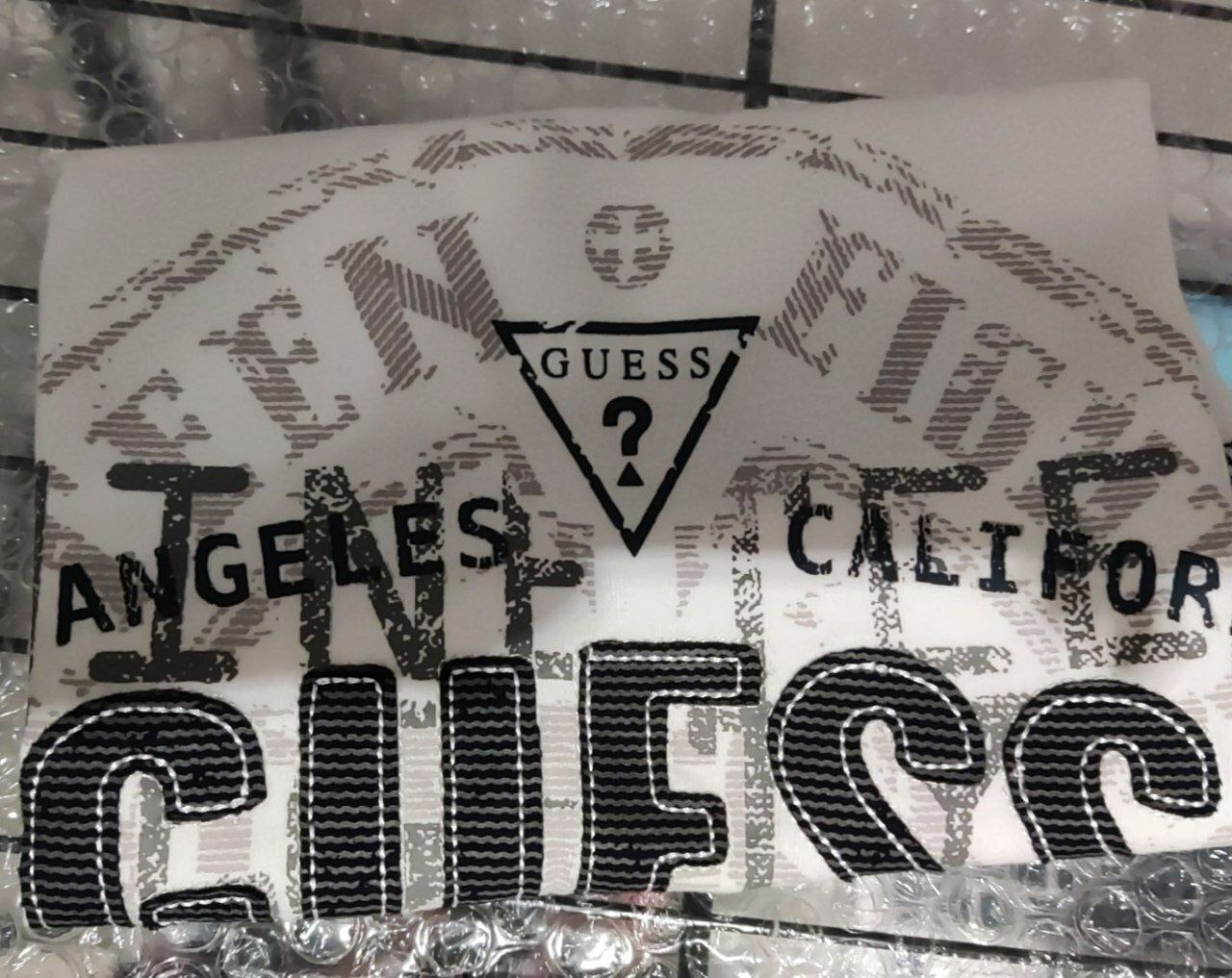 [S] GUESS KIDS WHITE ETHAN TEE WITH BLUE LETTERING,TRUE WHITE, N1GIA2K5M20-TRUE WHITE [FINAL SALE] (SGU185)