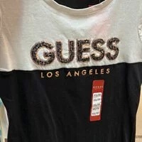 [S] GUESS KINN LOGO TEE, JET BLACK MULTI, 195124255549 [FINAL SALE] (SGU189)
