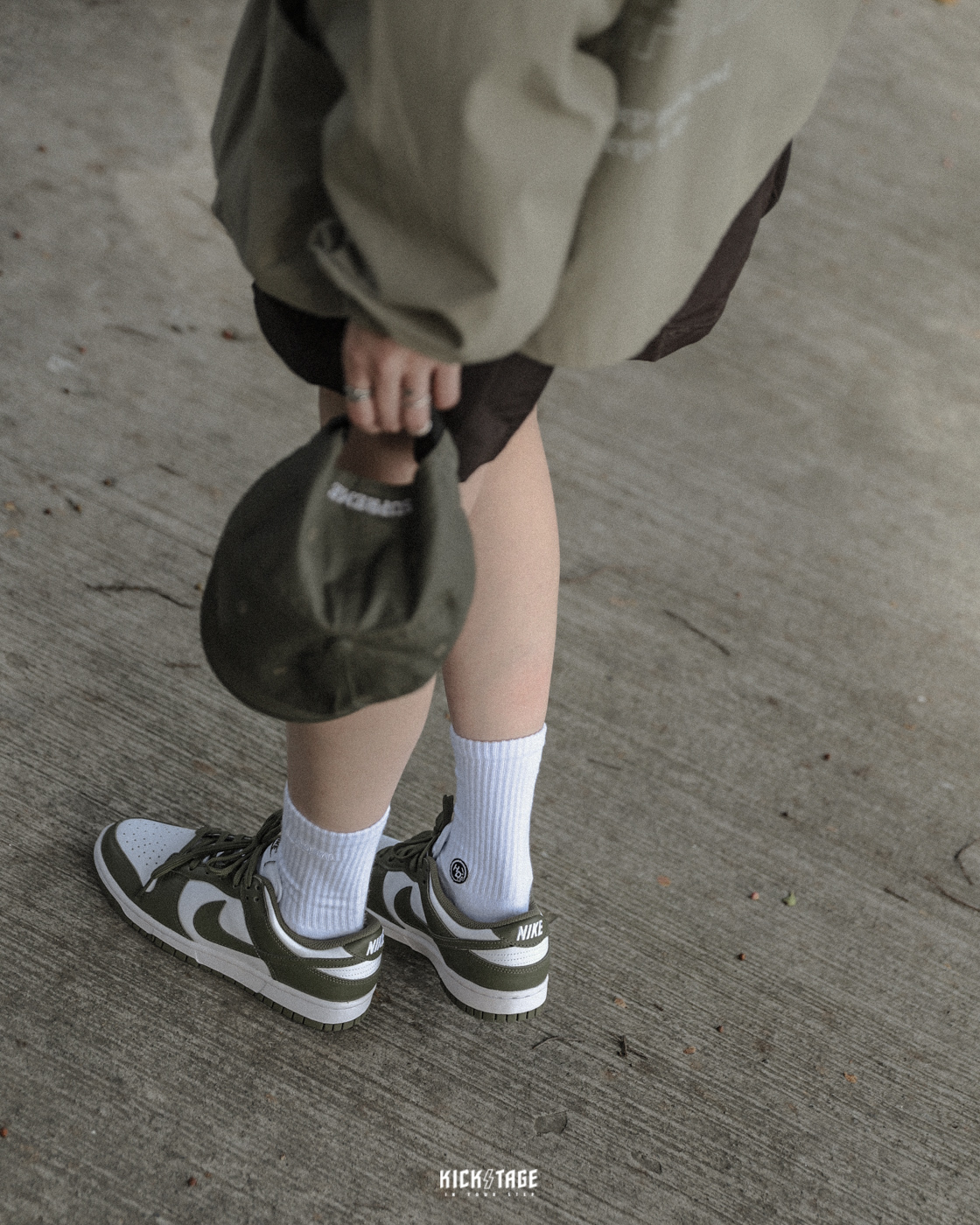 <連線代購商品>女鞋 NIKE DUNK LOW MEDIUM OLIVE 白綠 墨綠 低筒 復古休閒鞋【DD1503-120】