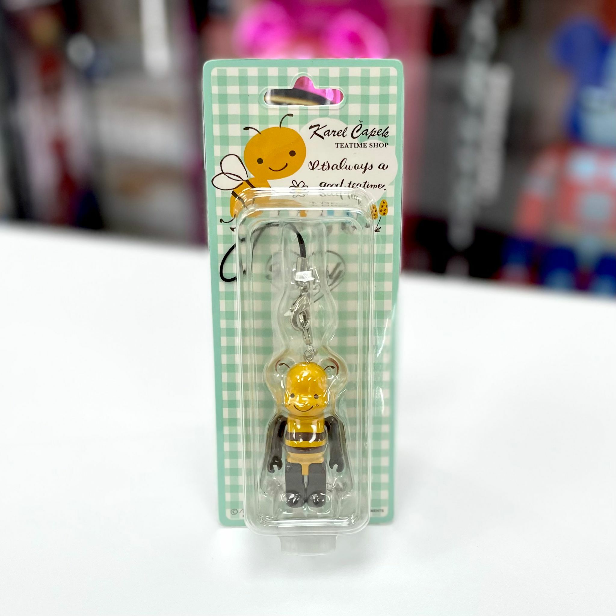 70% Happy BE@RBRICK Keychain karelcapek バジー