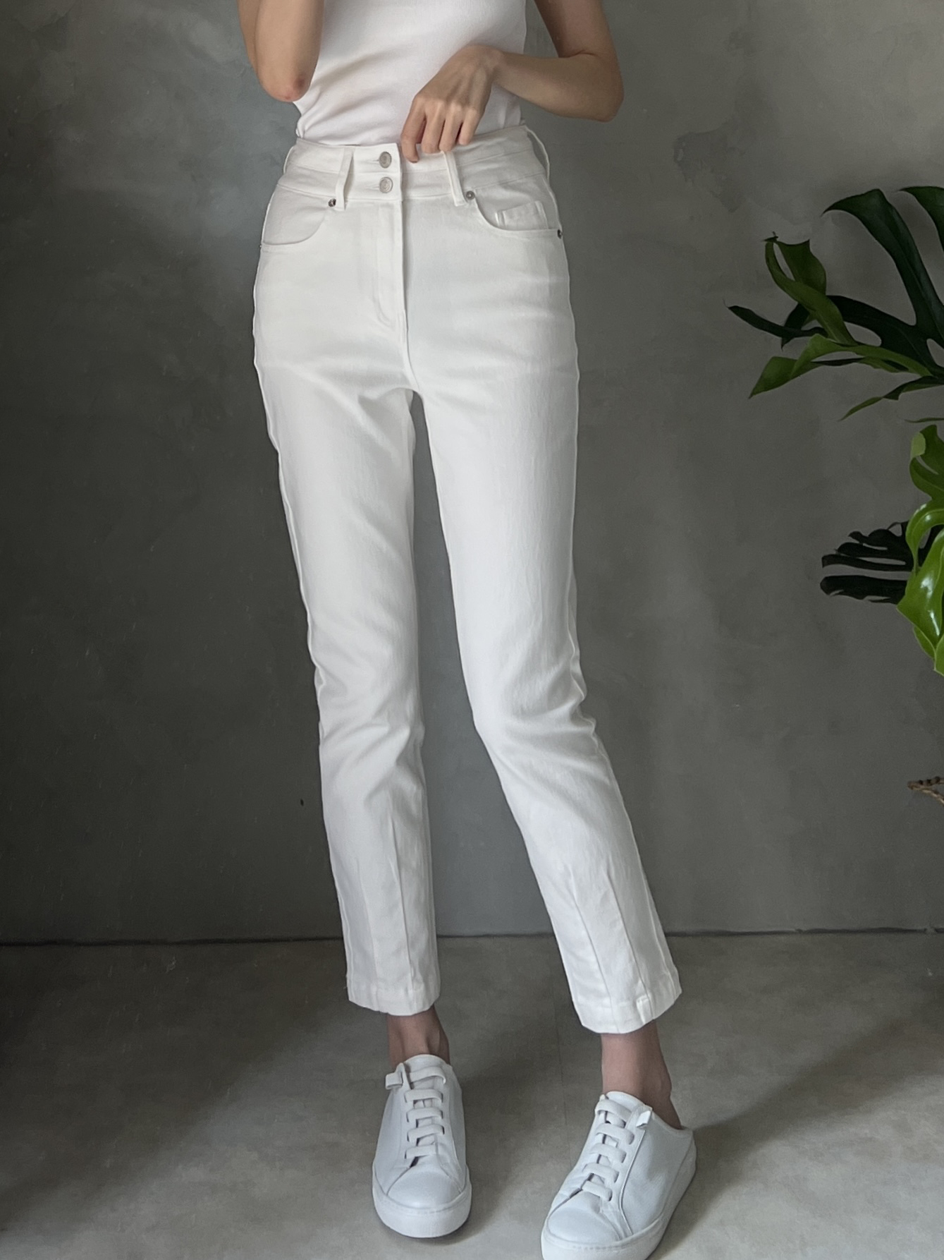 guten made/完美腿型褲管打褶直腿褲-純白