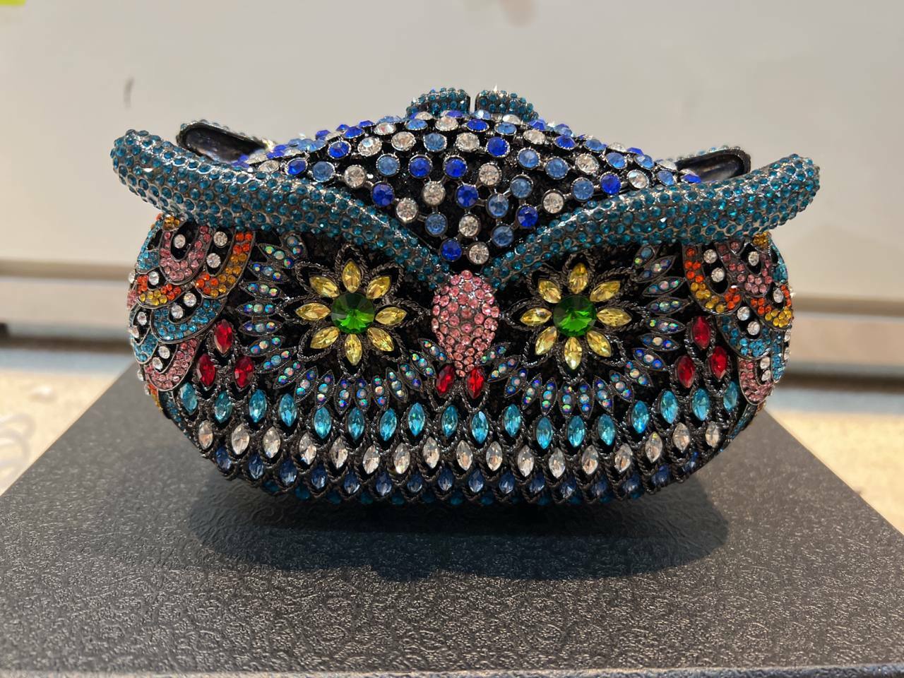 [S] OWL MULTI COLOR CRYSTAL RHINESTONE CLUTCH, SZZ81 (SZZ81)