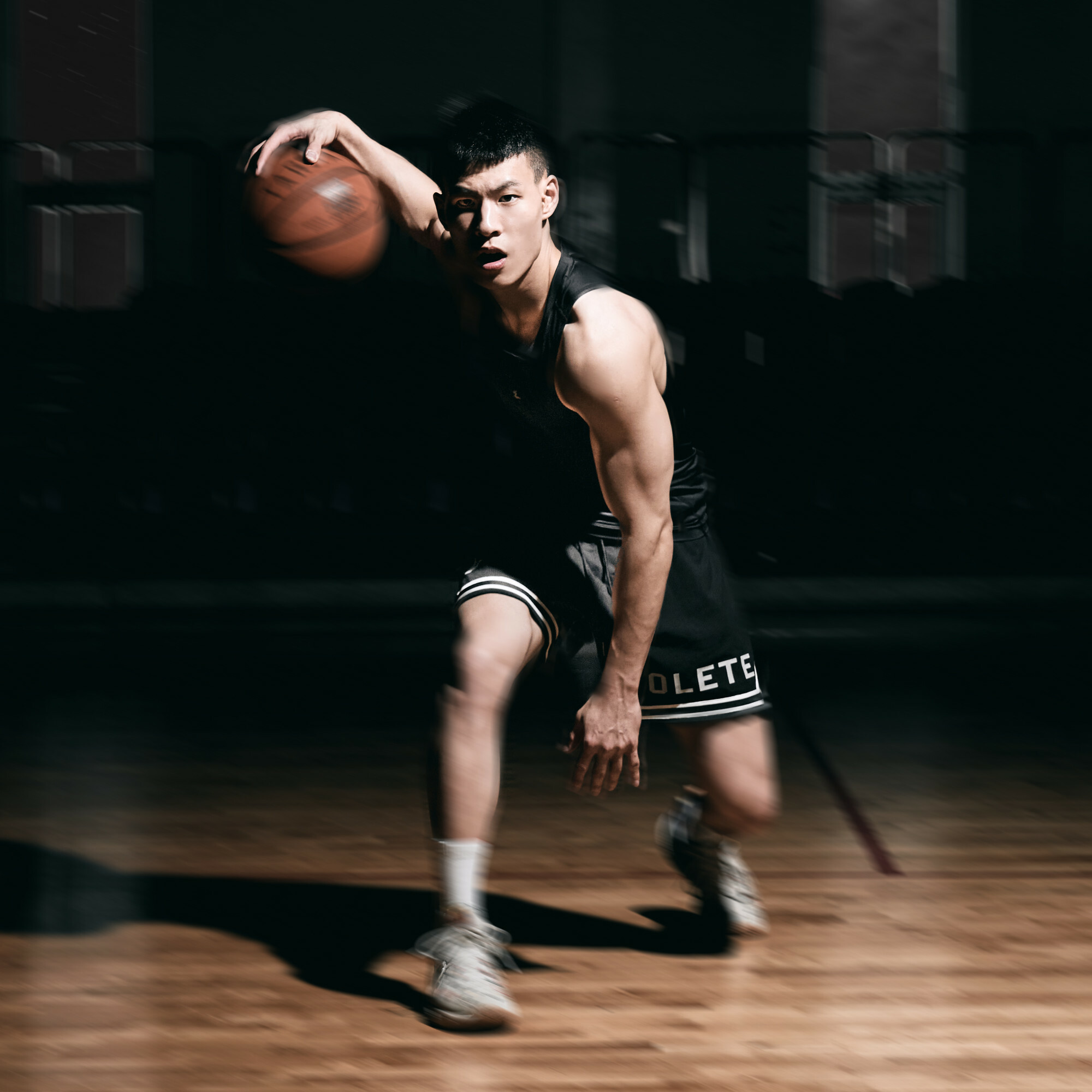 國民老公劉恭良健身穿搭服飾推薦Evolete，高彈性、耐穿經典的健身重訓運動品牌｜Evolete Apparel