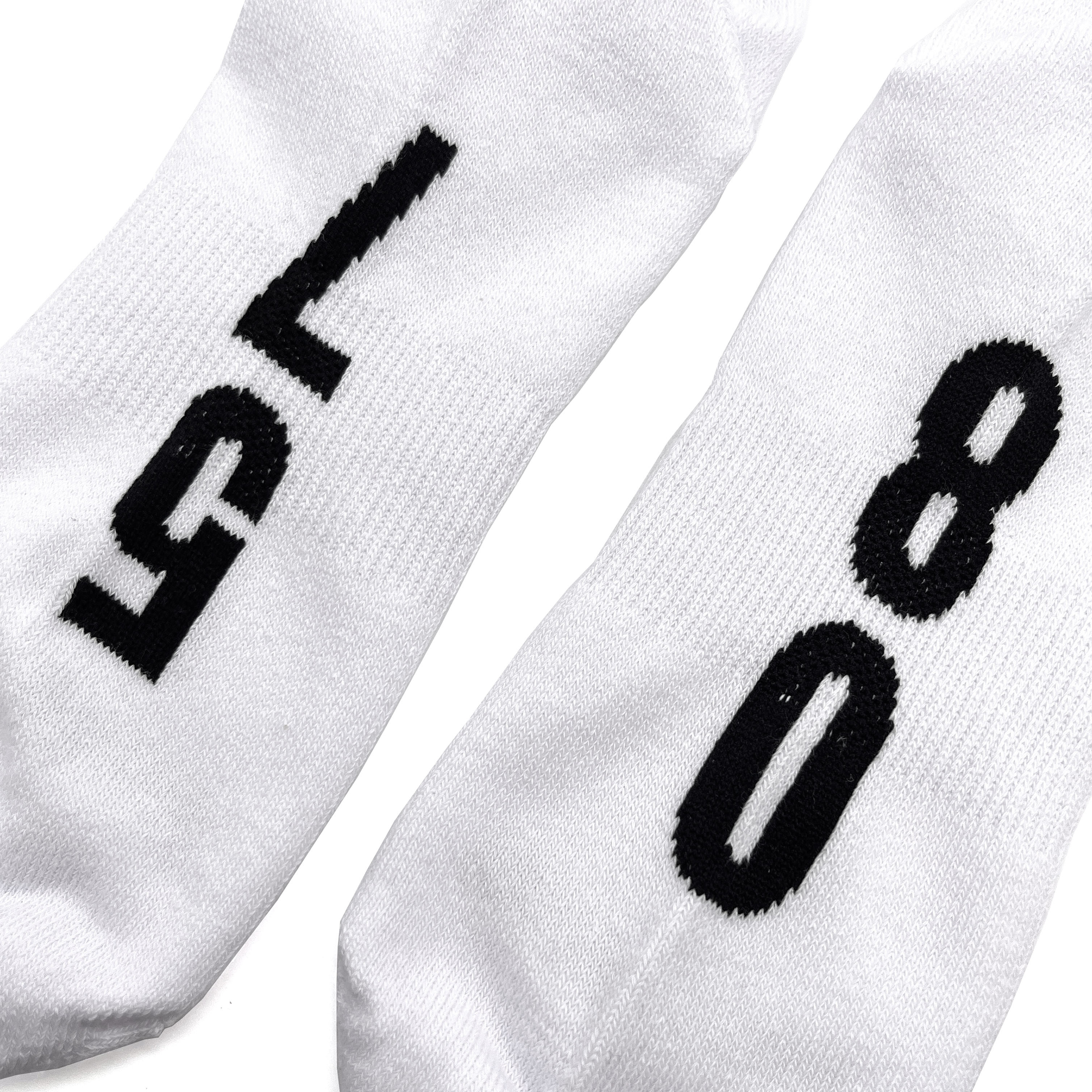 NICESOCKS拎北五吉長襪-白