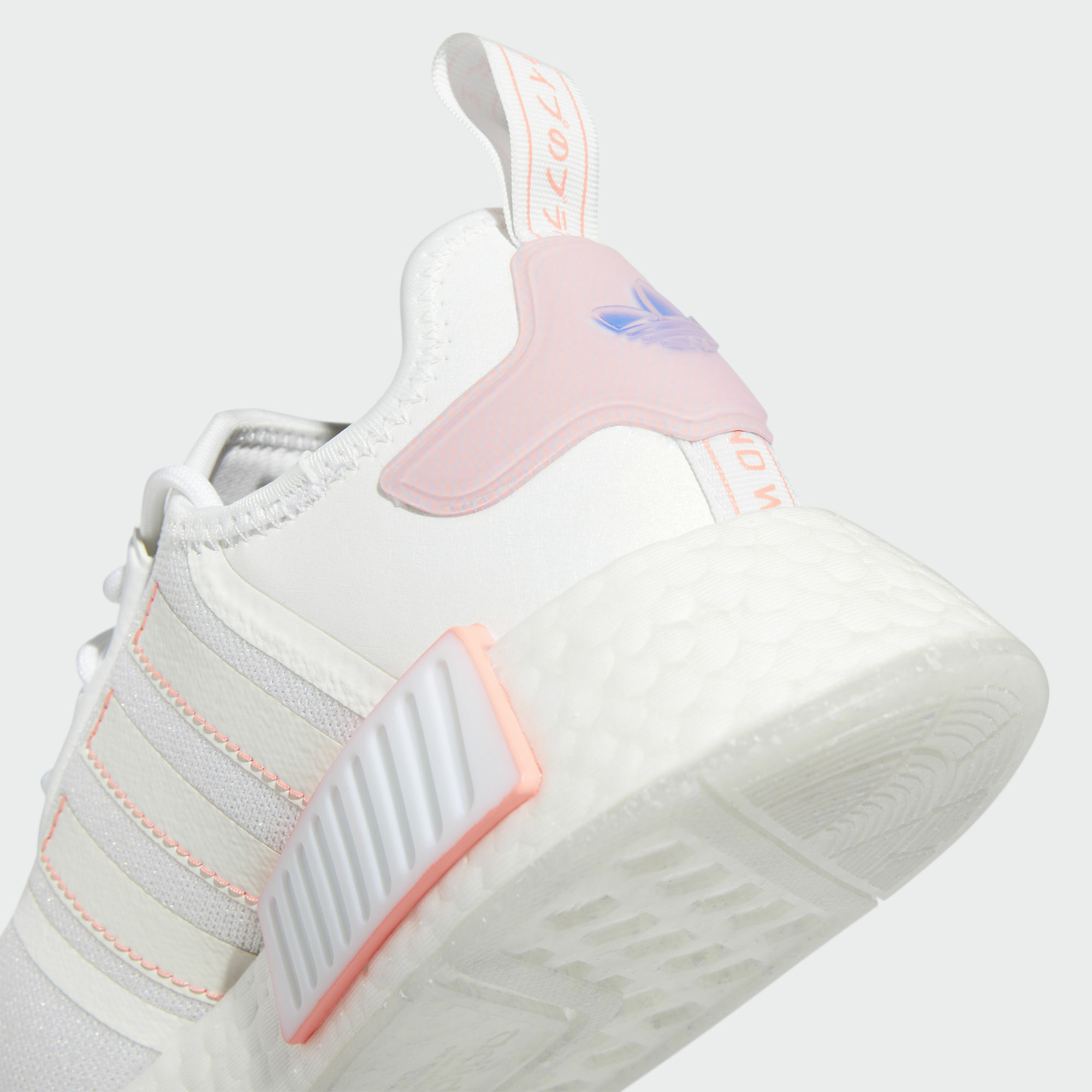 ADIDAS NMD R1
