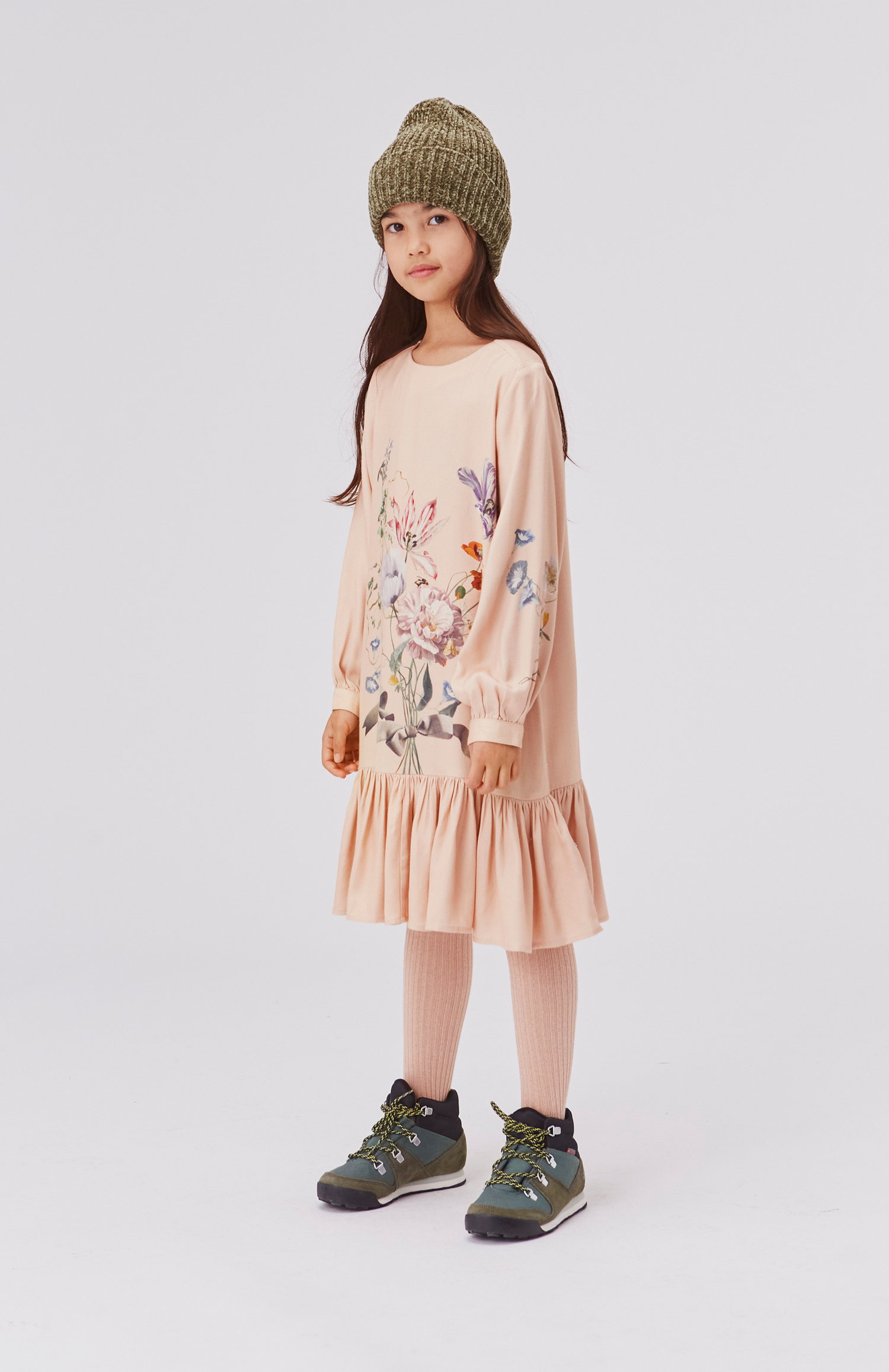 〖 Molo 〗粉膚花束澎袖洋裝