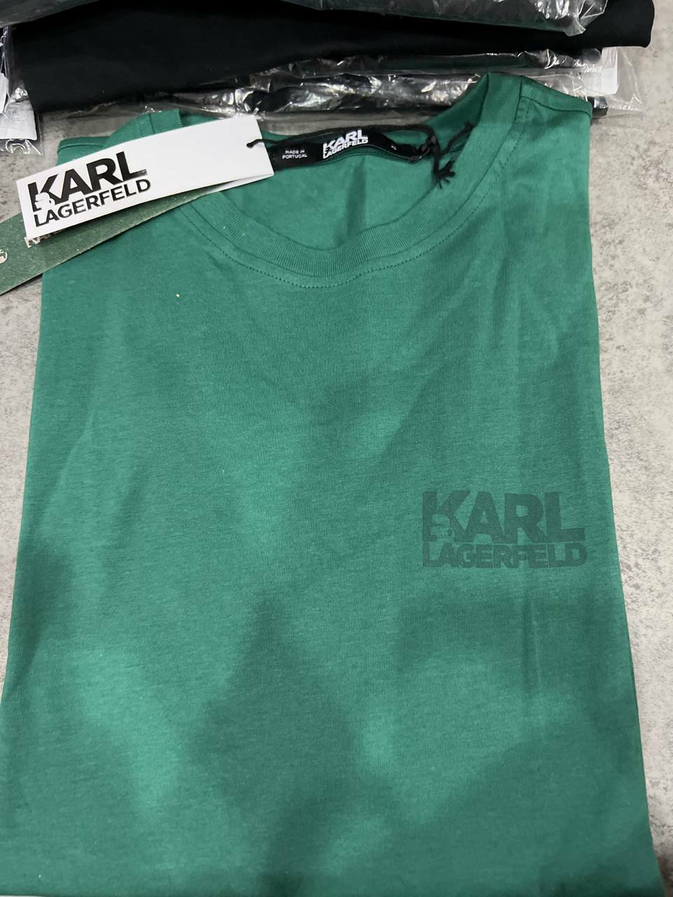 [S] KARL LAGERFELD LNS BLOCK LOGO T-SHIRT,EVERGREEN, 22WM1718-EVERGREEN (SKL333)
