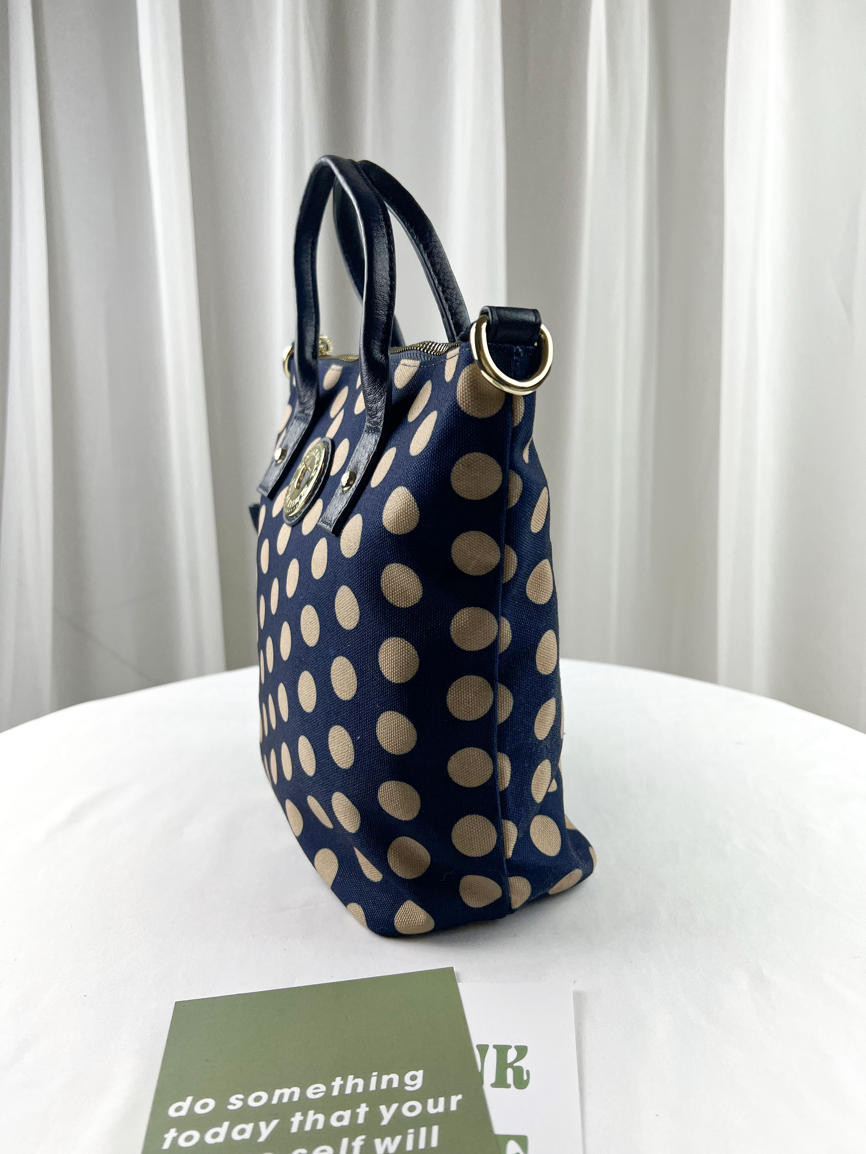 FamilyBear 卡其點點防潑水手提包 / 側背包 附酒精保護套+酒精瓶 #2494