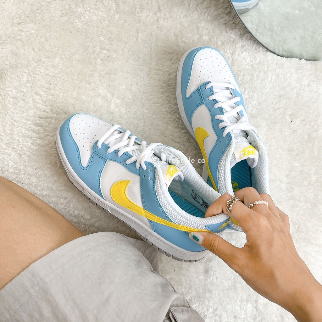 時間指定不可】 28.5㎝ Nike WMNS Dunk Low Essential スニーカー