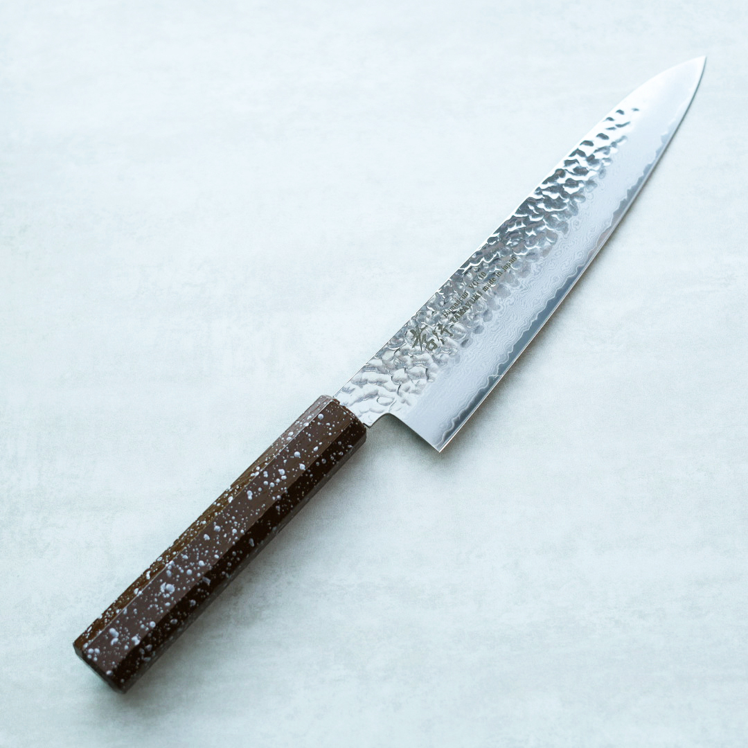 堺孝行 和牛刀 210mm VG10鋼 銀石目七彩柄 33層鎚目大馬士革