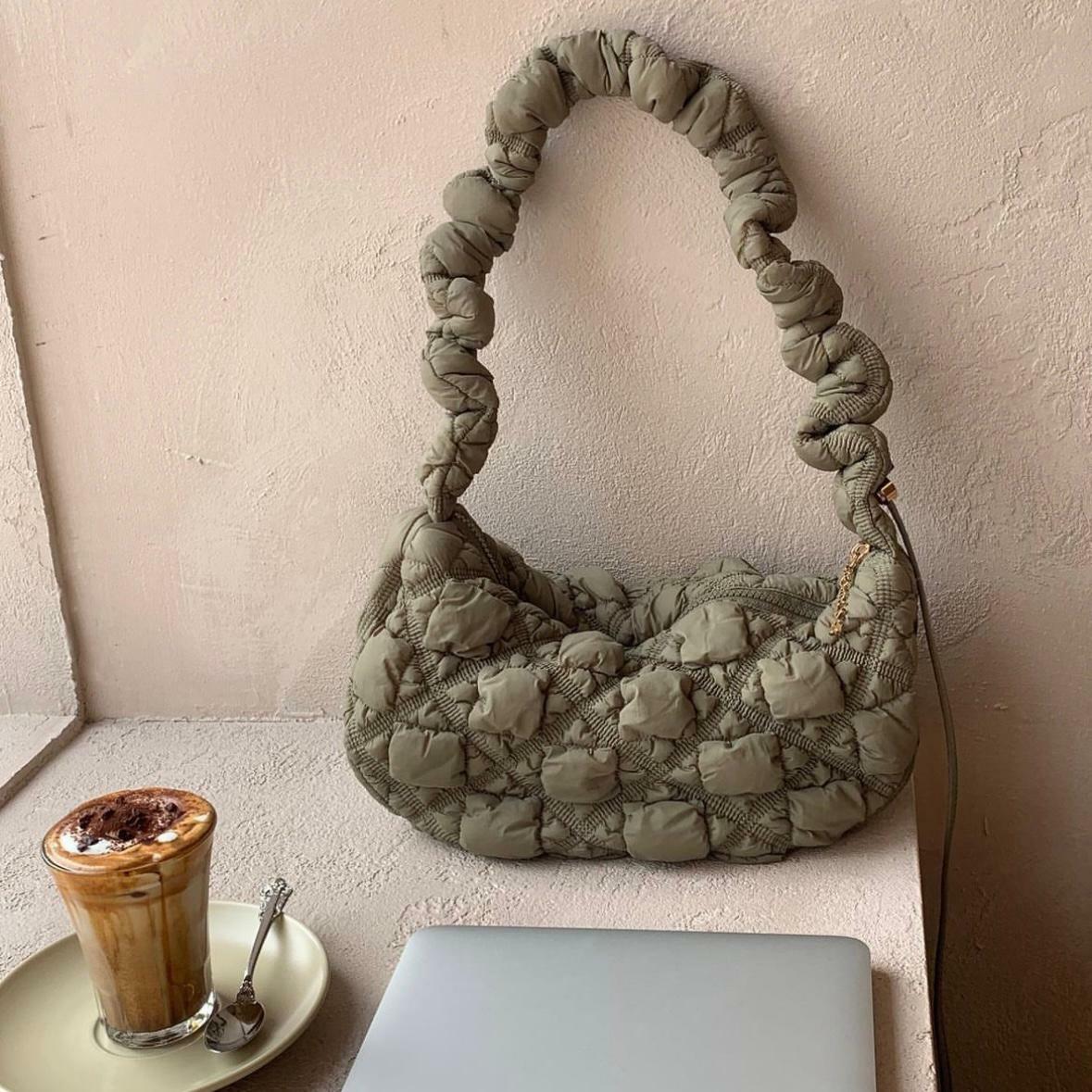 <韓國代購> CARLYN COZY BAG