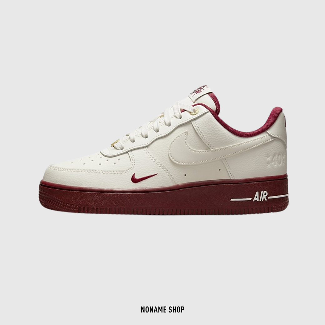 NIKE W AIR FORCE 1 SE 40週年 金扣 奶油 勃根地紅 (女款)