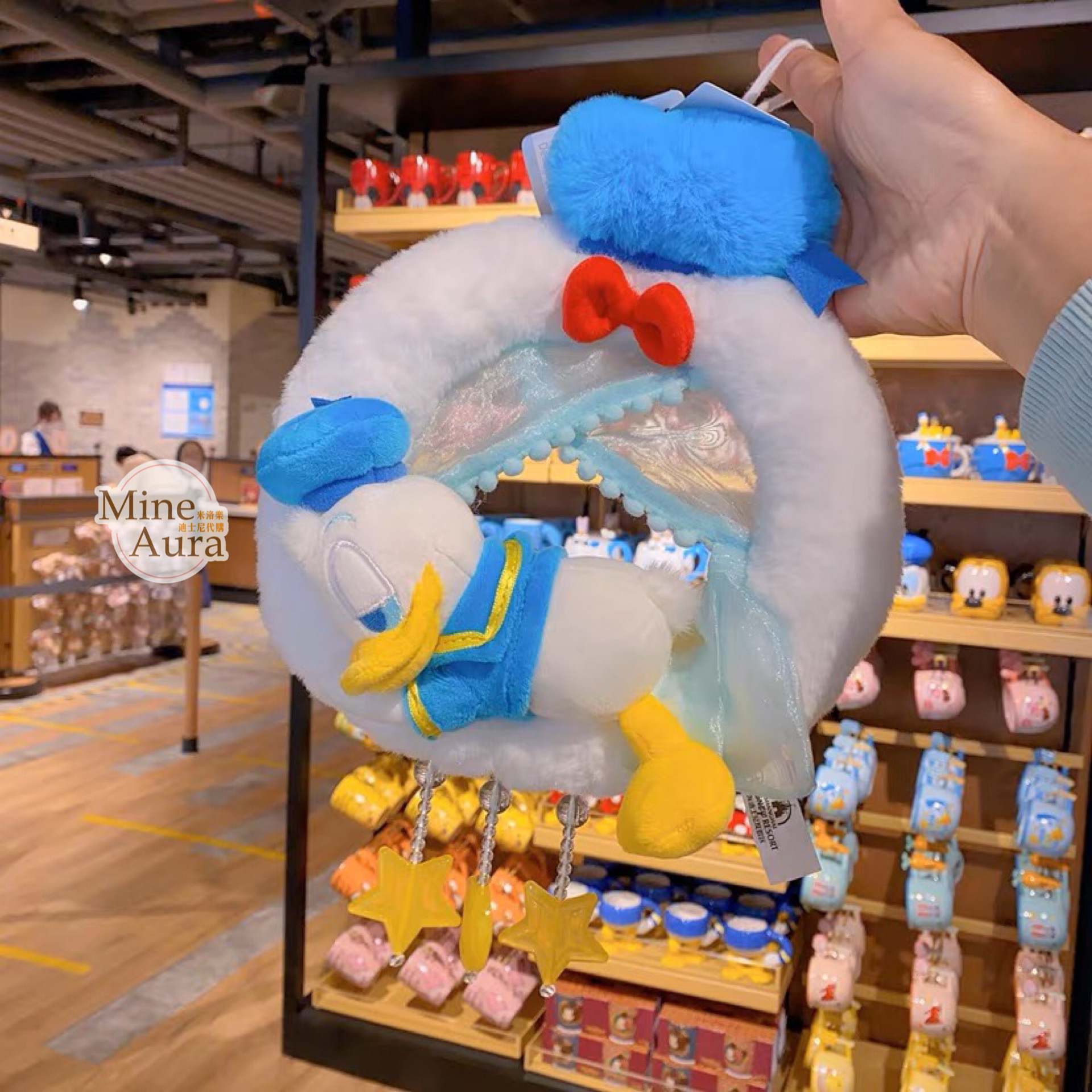 唐老鴨 Donald 趴趴 趴姿 睡顏 花圈造型 絨毛 掛飾 擺飾品 -上海迪士尼樂園