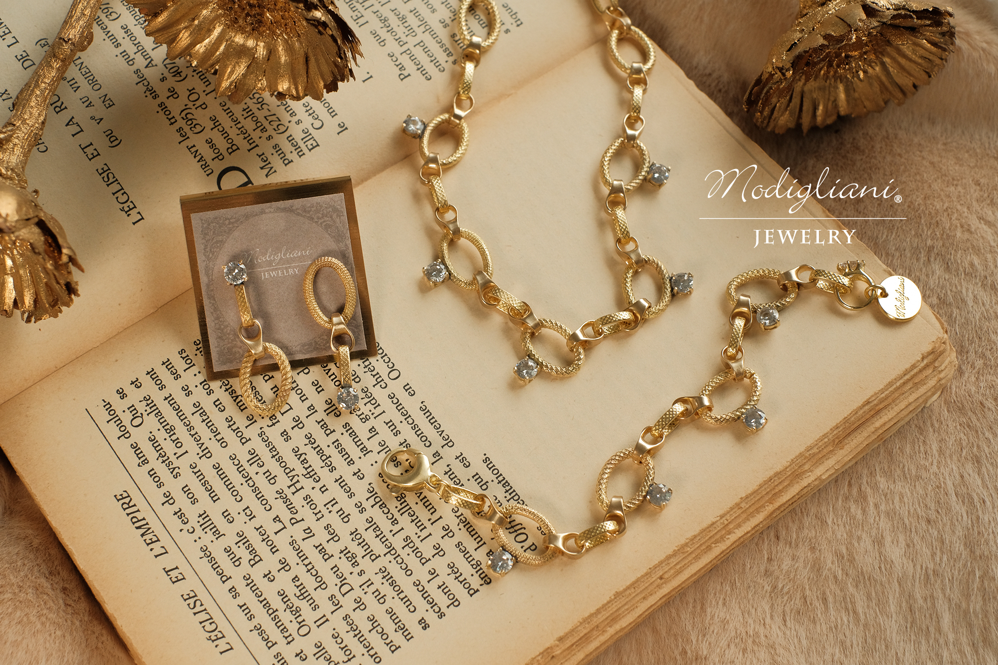 黃銅飾品,項鍊,飾品,黃銅,鋯石,個性,頸鍊,搶眼