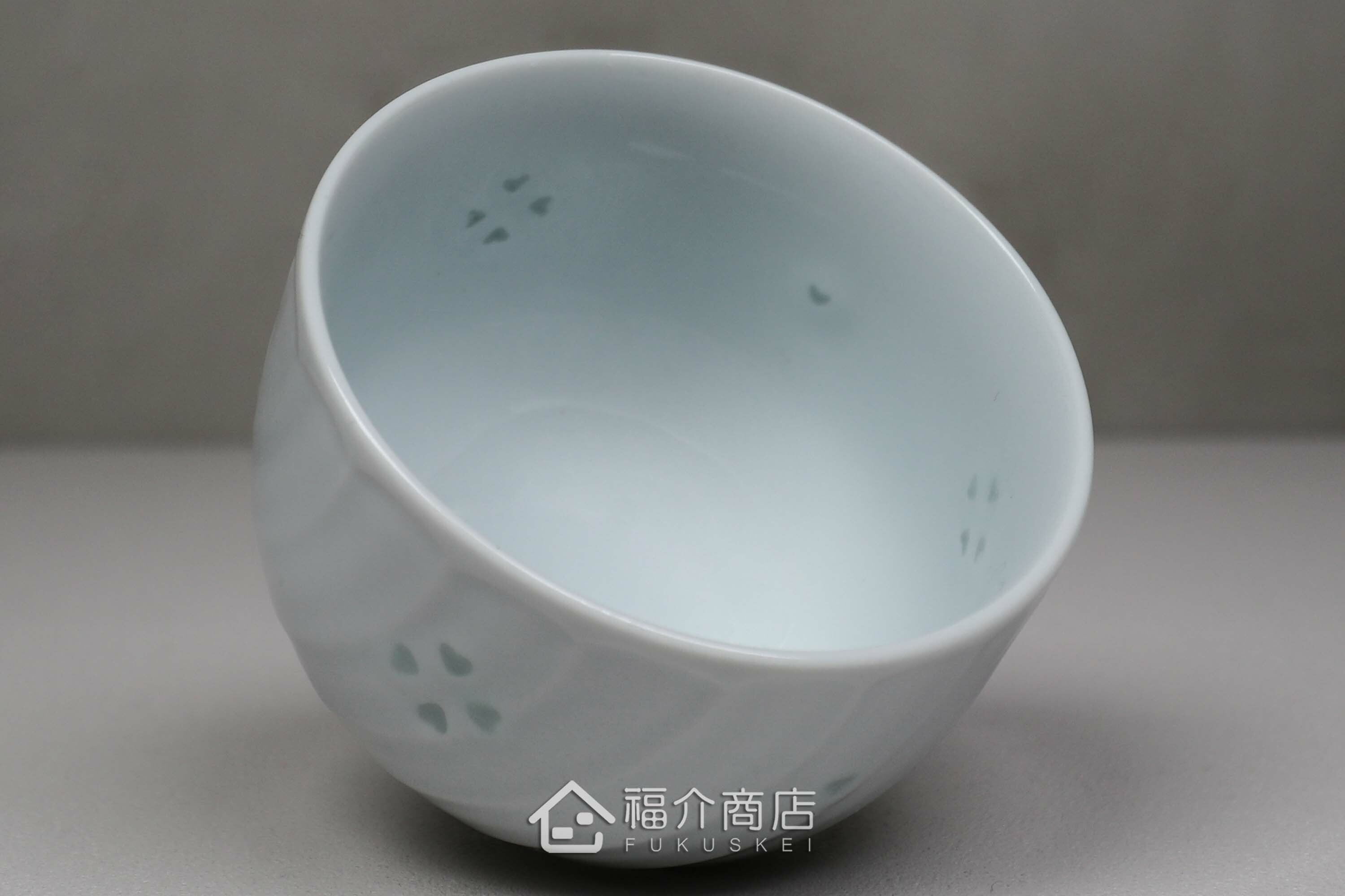 日本白青色陶瓷茶杯