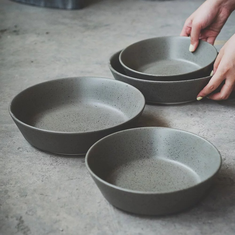 【Hook's嚴選】LOVERAMICS 愛陶樂 | 石岩系列 - 湯盤20cm / 分享盤24cm (花崗岩)