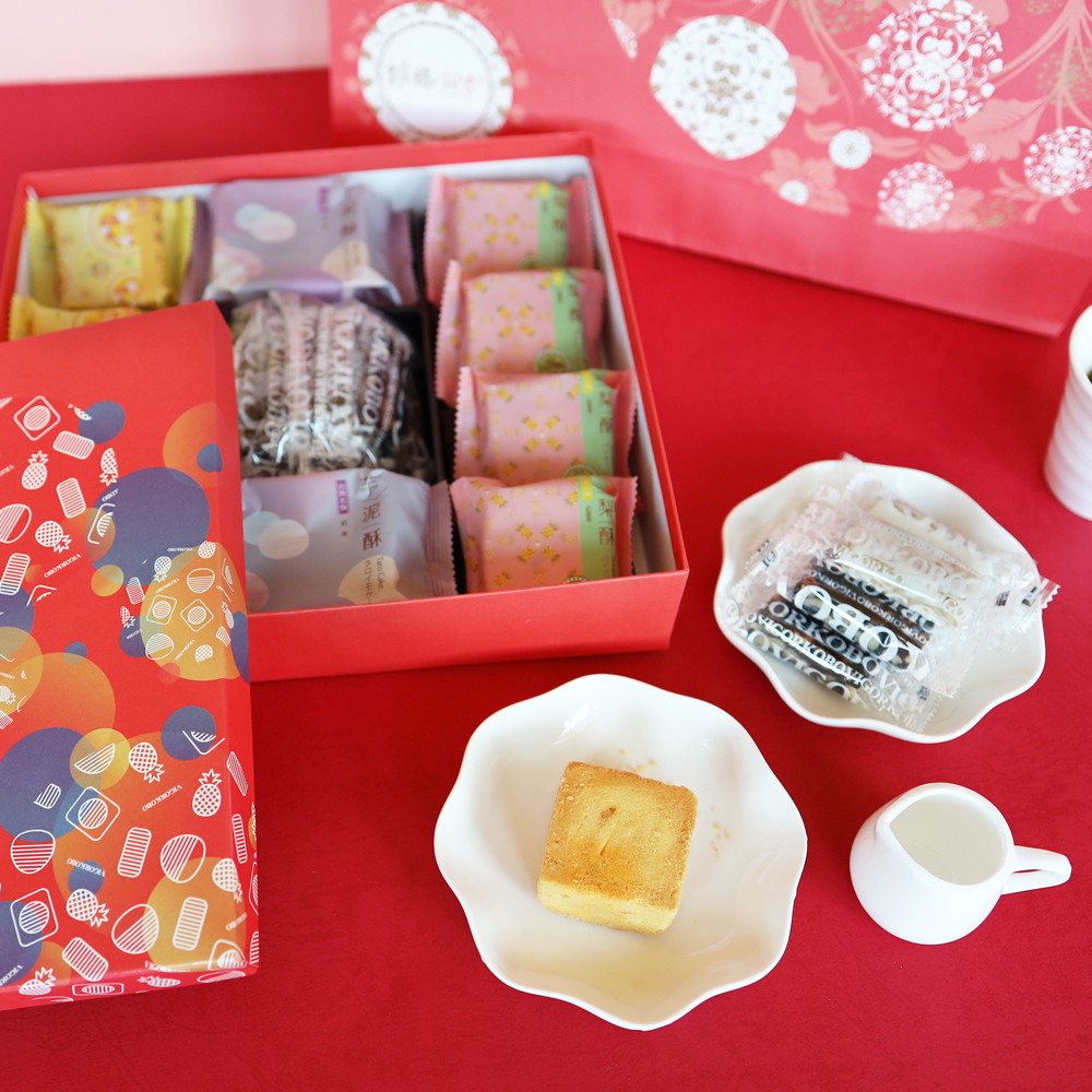 Mixed Pastry Combination