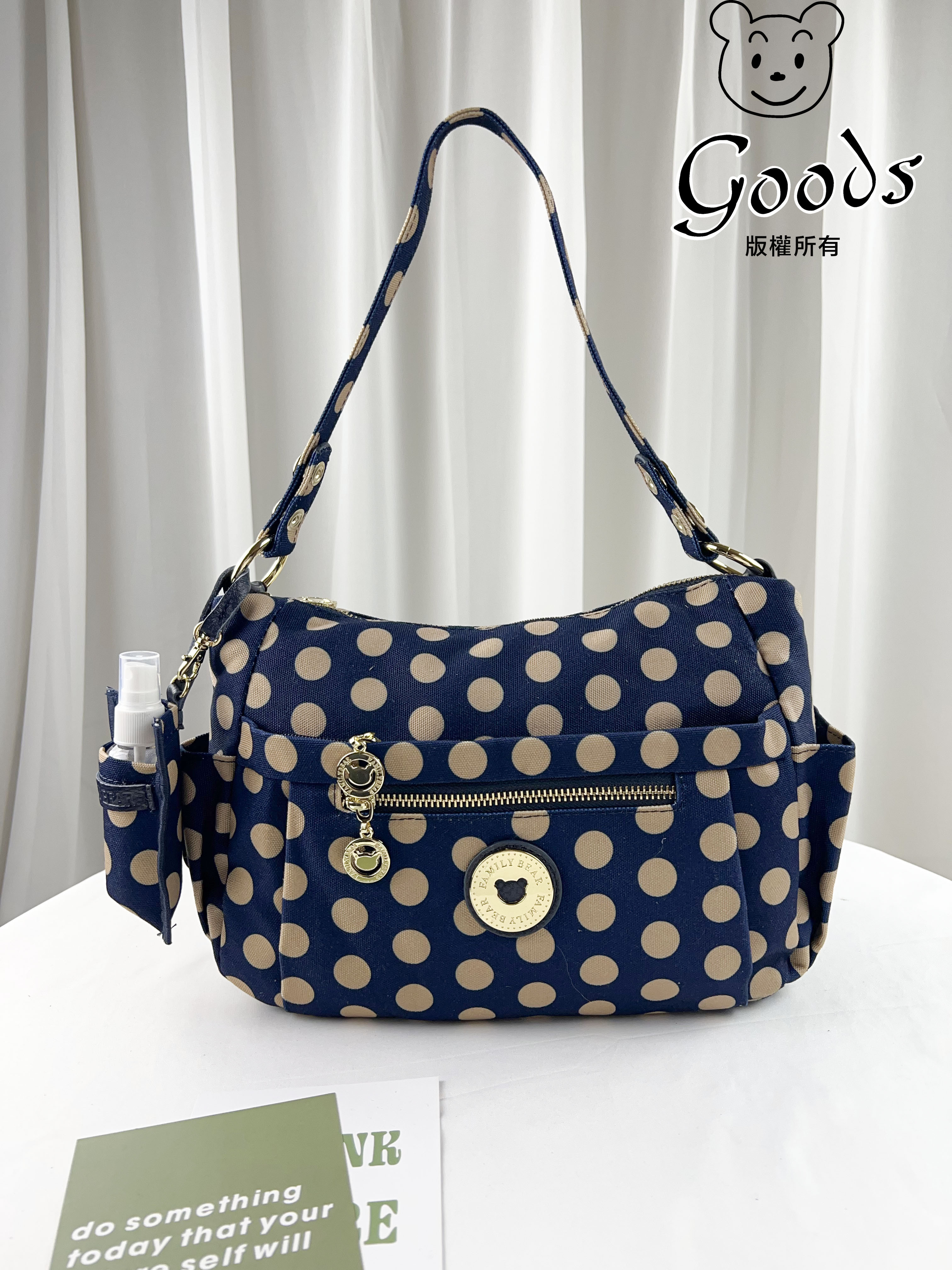 FamilyBear 卡其點點肩背包 / 側背包  附酒精保護套+酒精瓶  #6139