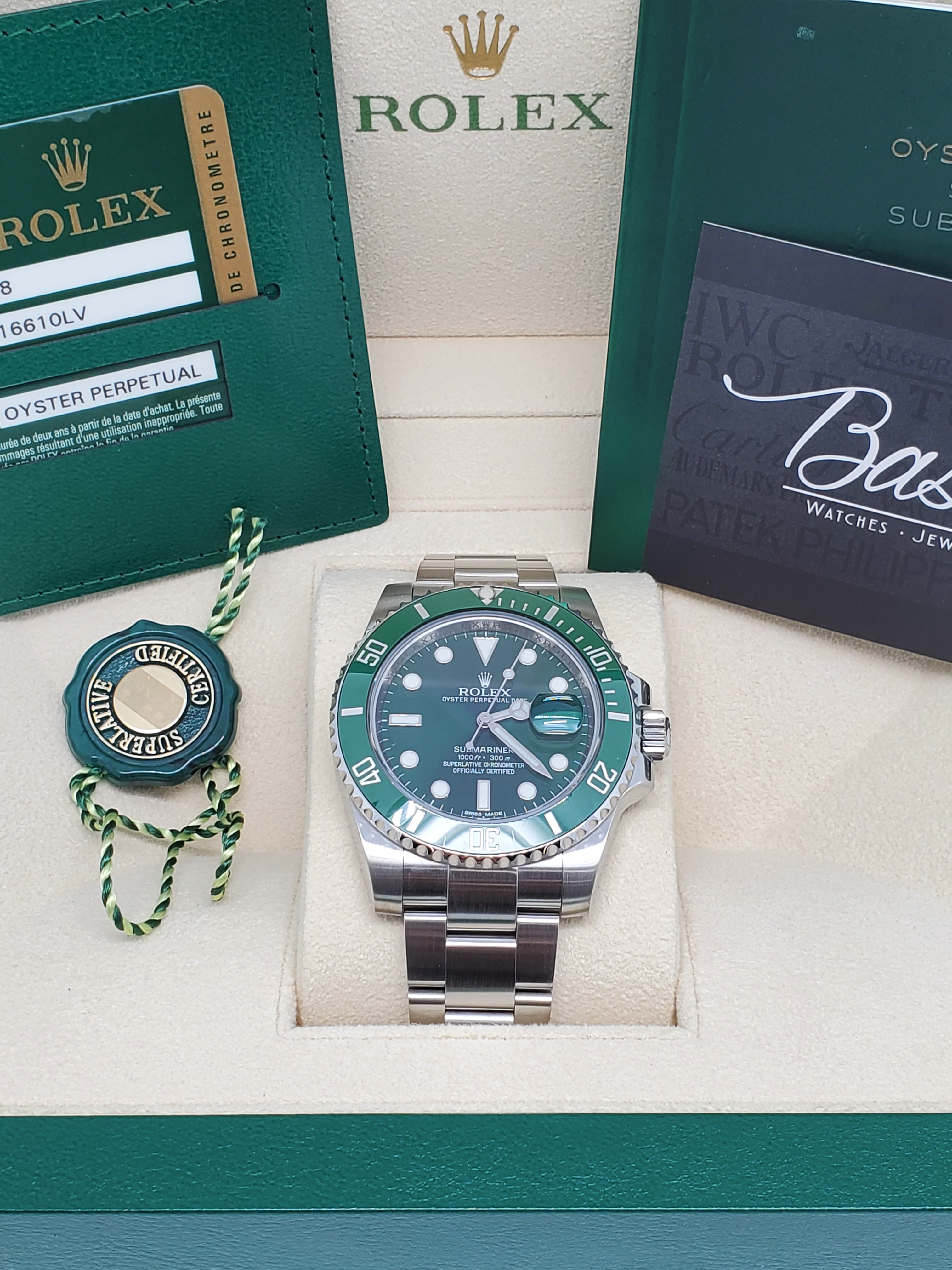 FS: Rolex 116610LV HULK Submariner