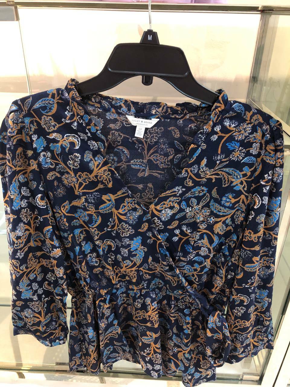 [S] LUCKY BRAND LADIES TOP WITH FLOWER DESIGN ALL OVER,NAVY, 7WD41515-NAM400, FINAL SALE (SLB25)