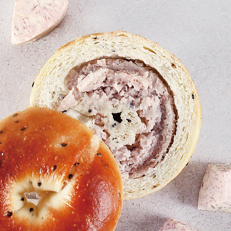 鮮奶芝麻芋頭貝果 (奶素)