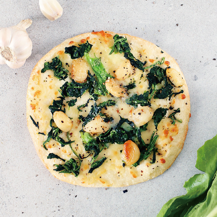 大蒜菠菜白醬薄皮披薩（五辛素含奶） 限冷凍