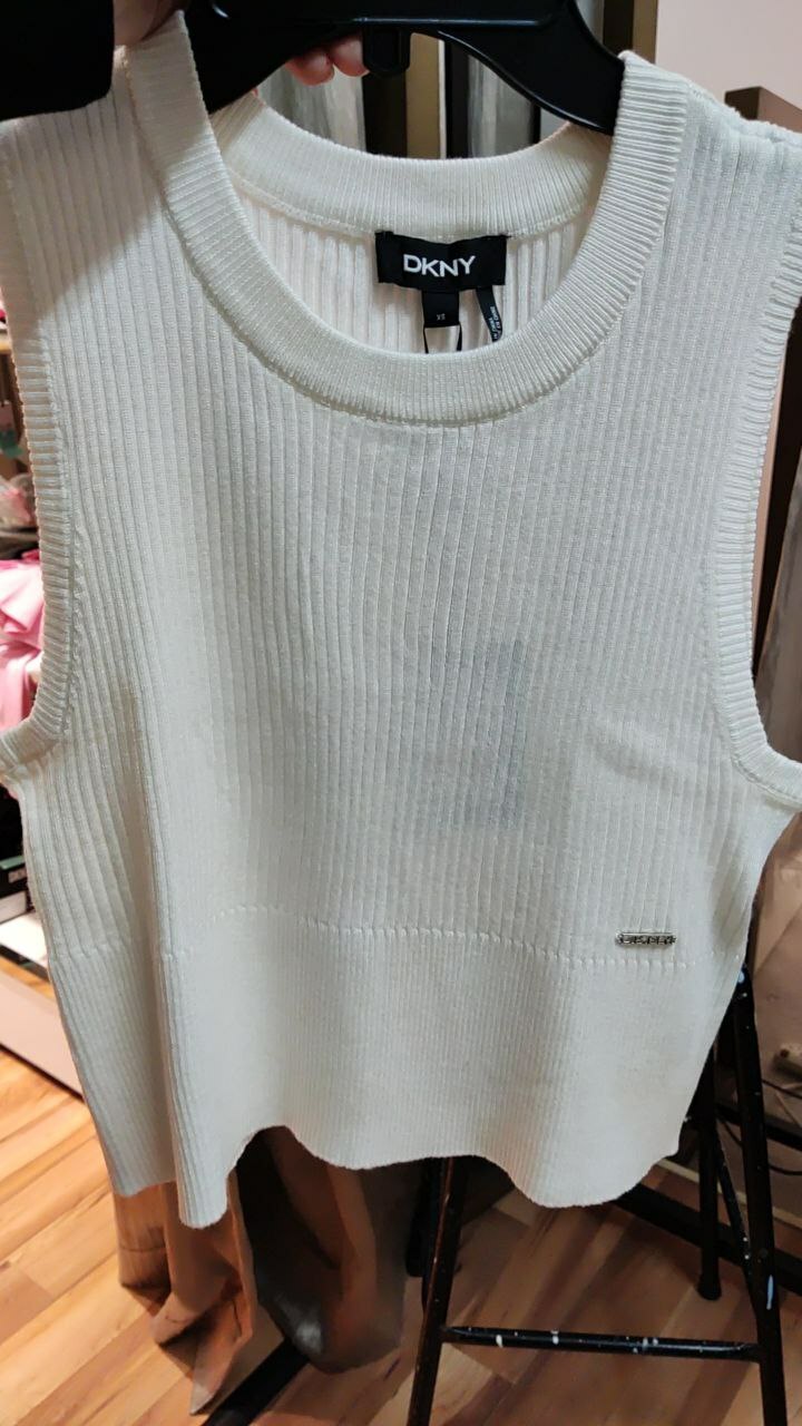 [S] DKNY SLEEVELESS CROPPED SWEATER TANK,IVORY, P1GSA00U-IVORY (SD259)